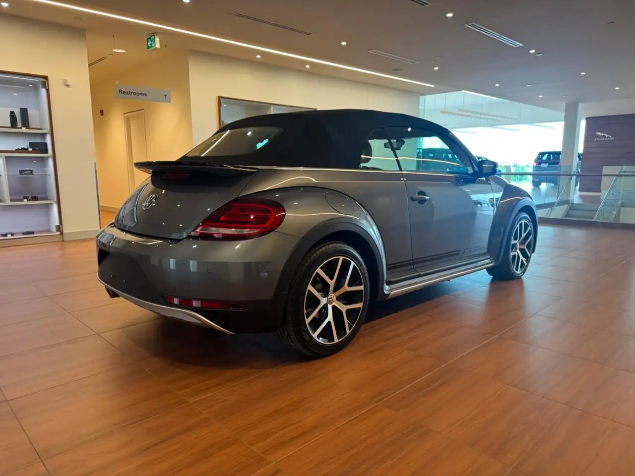 Volkswagen Beetle photo Volkswagen Beetle