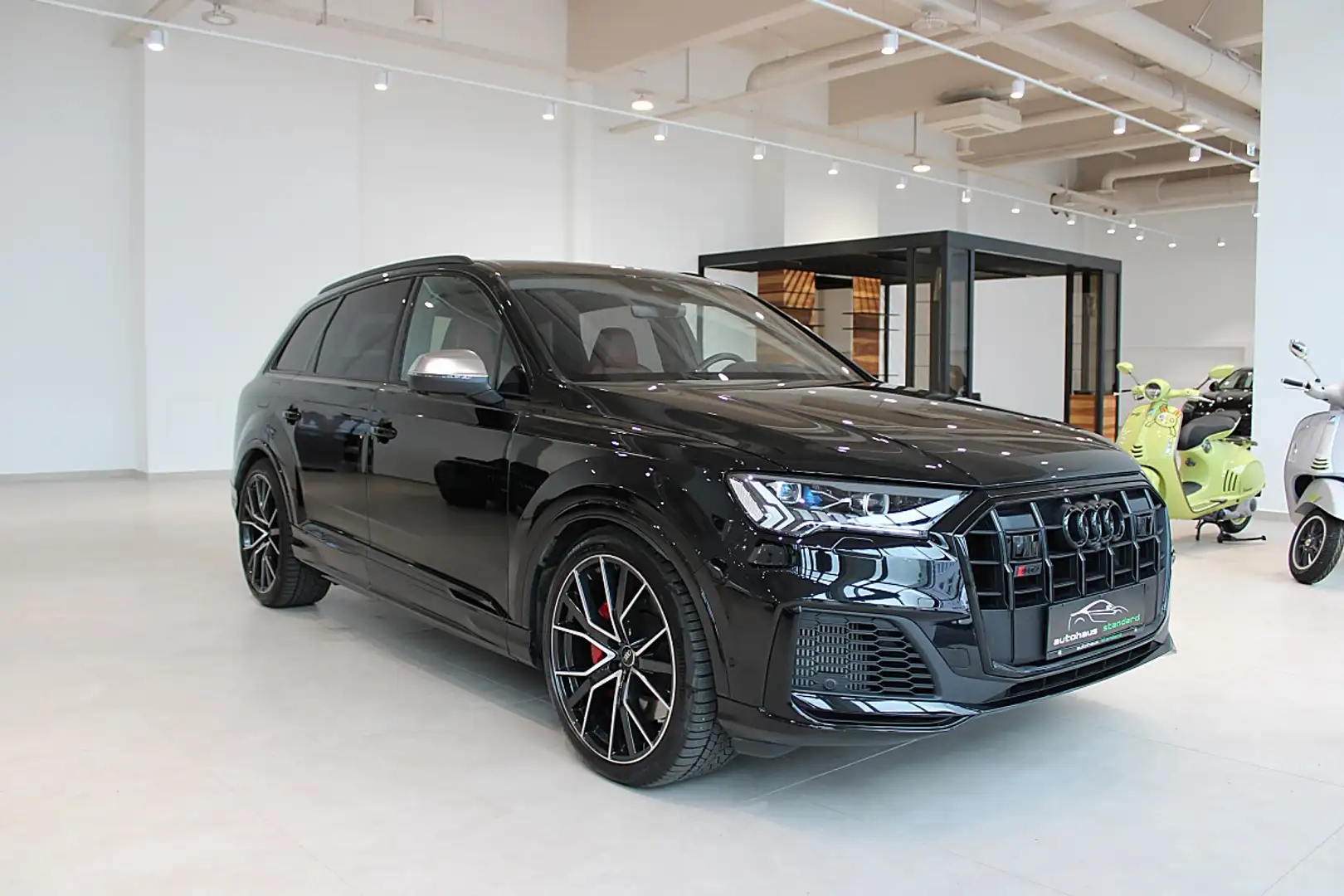 Audi SQ7 TFSI quattro Tiptronic **7-Sitzer** Schwarz - 1