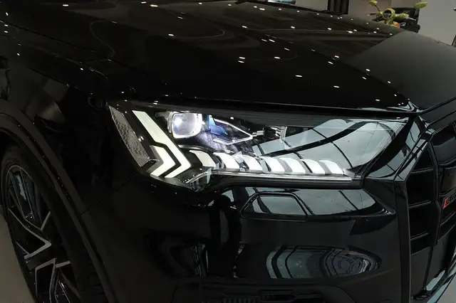 Audi SQ7 TFSI quattro Tiptronic **7-Sitzer** Ansicht 5