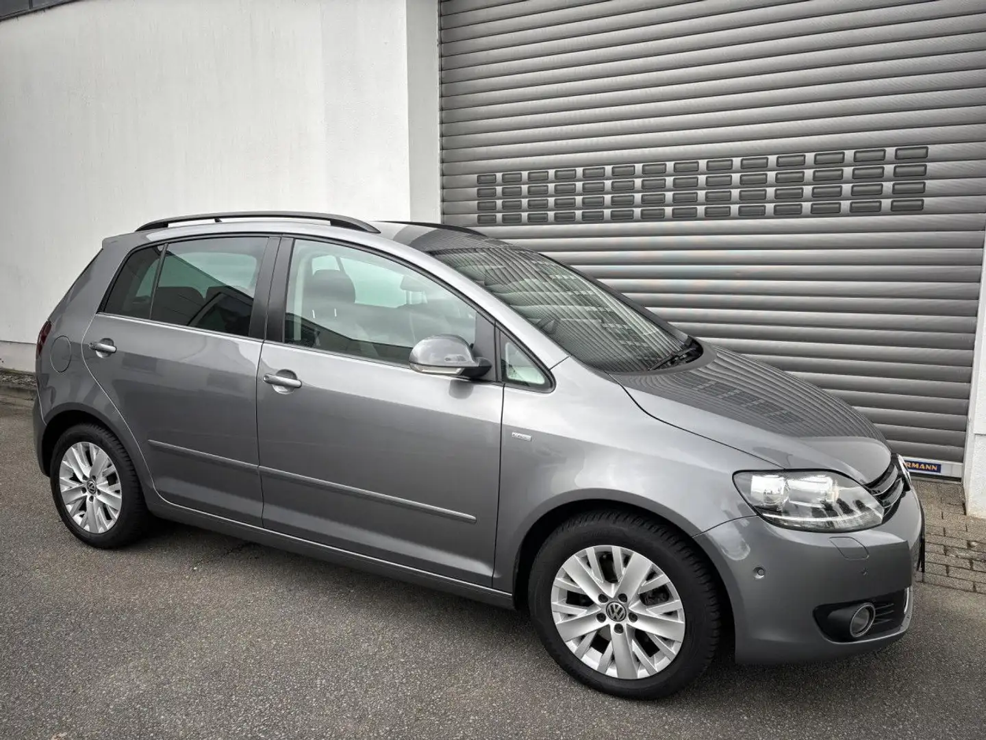 Volkswagen Golf VI Plus 1.4 TSI DSG Life Bi-Xenon AHZV Navi Grau - 2