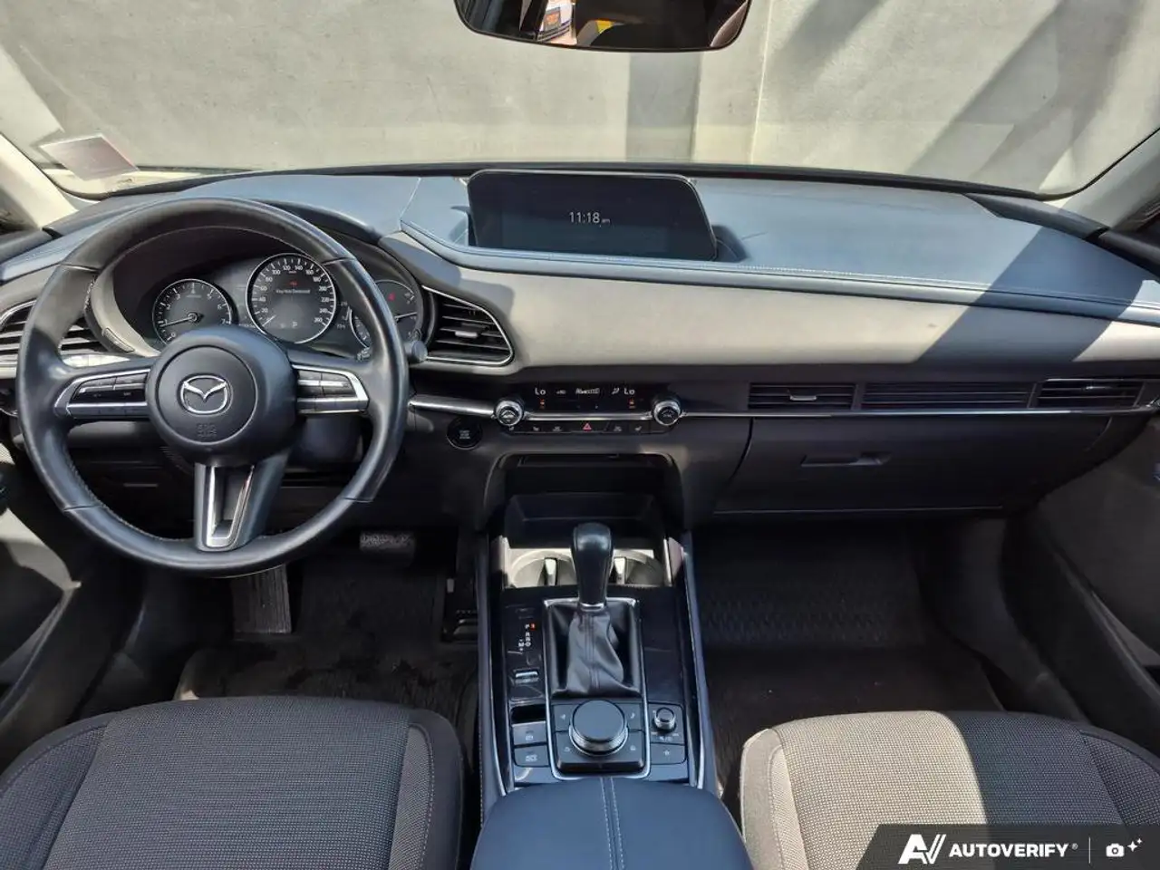 Mazda CX-30 снимка Mazda CX-30