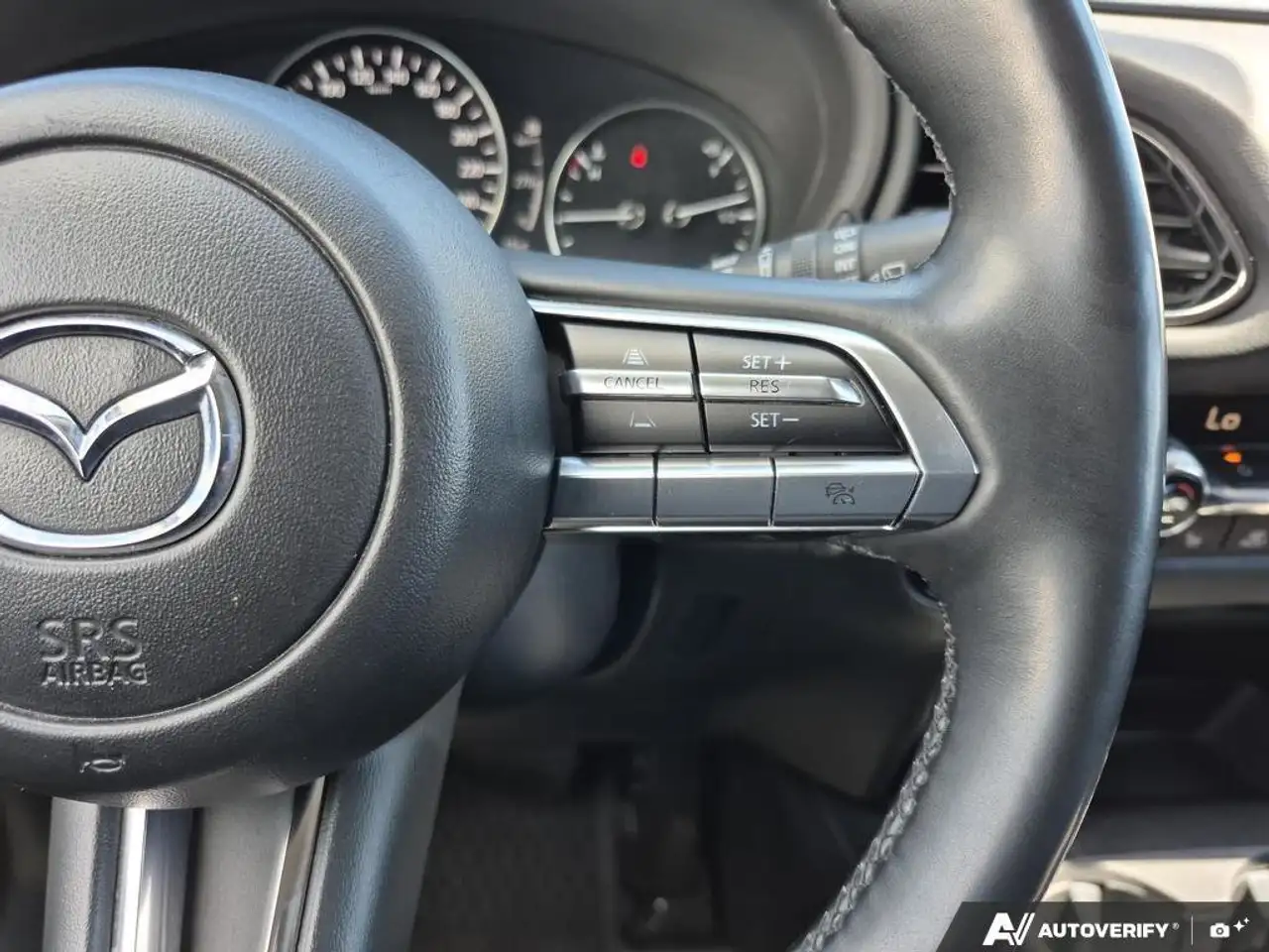 Mazda CX-30 снимка Mazda CX-30