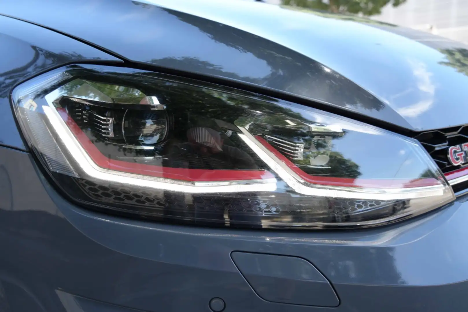 Volkswagen Golf GTI 2.0 TSI TCR DSG7 213kW Gris - 2
