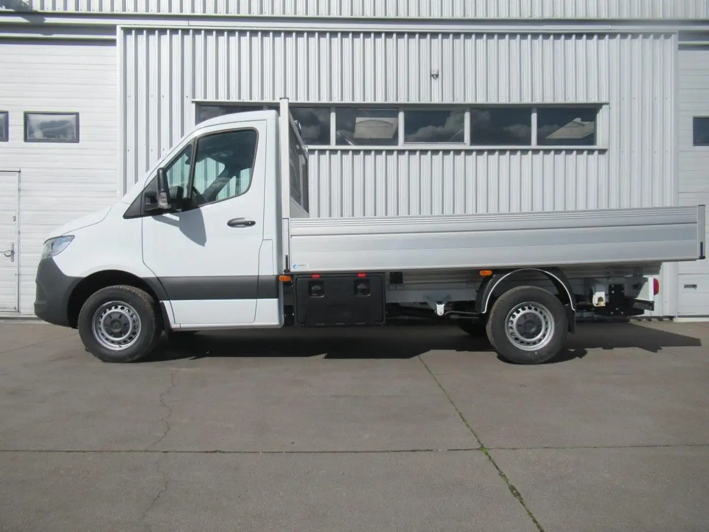Mercedes-Benz Sprinter 317 CDI Chassis L2 RWD 3.5T Bianco - 2