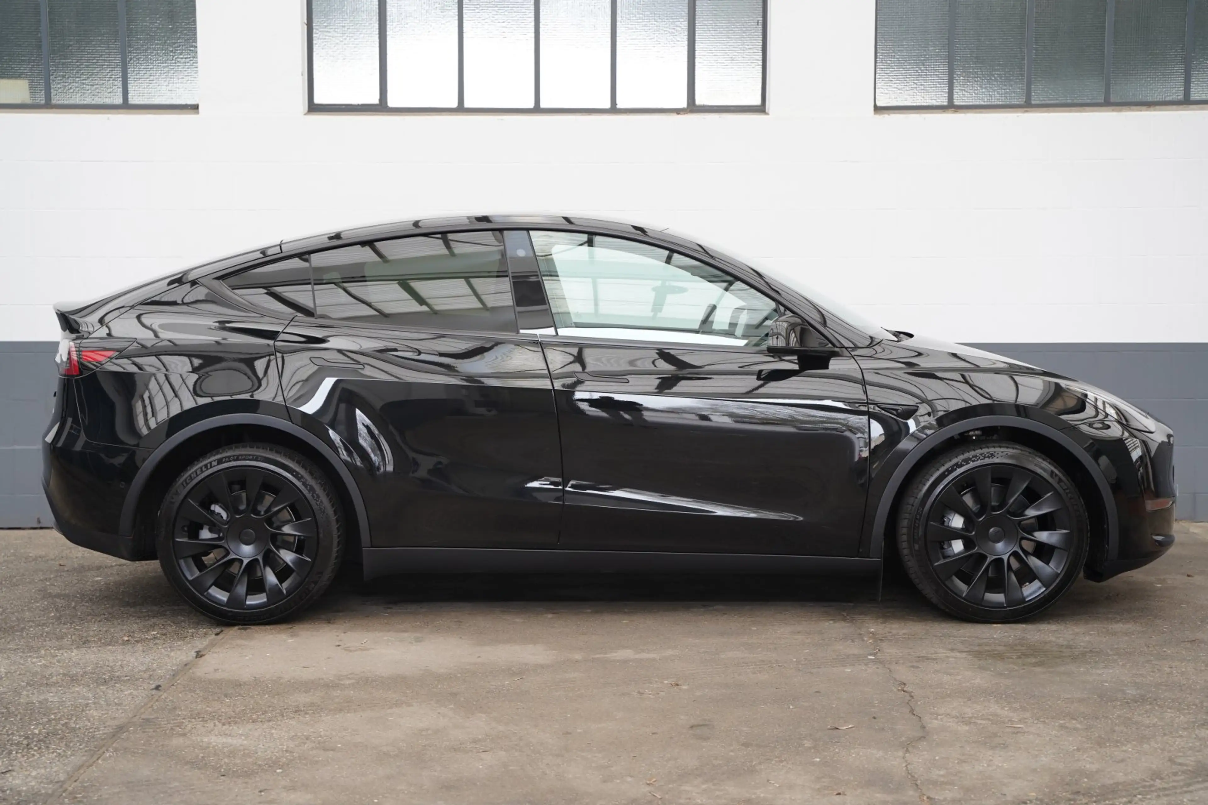 Tesla Model Y Long Range AWD *20-Zoll*Mwst. ausweisbar* — photo 15