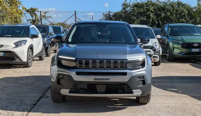 Jeep Avenger view 14