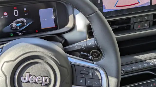 Jeep Avenger view 10
