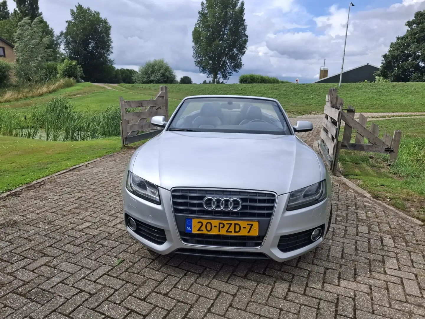 Audi A5 2.0 TFSI S-edition Zilver - 2