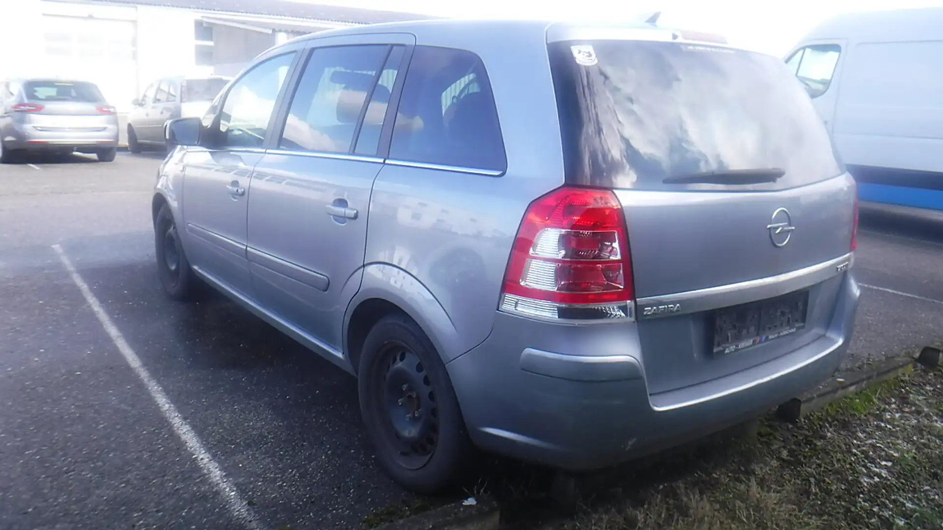 Opel Zafira 1,7 CDTI Style 111 Jahre DPF Silber - 2