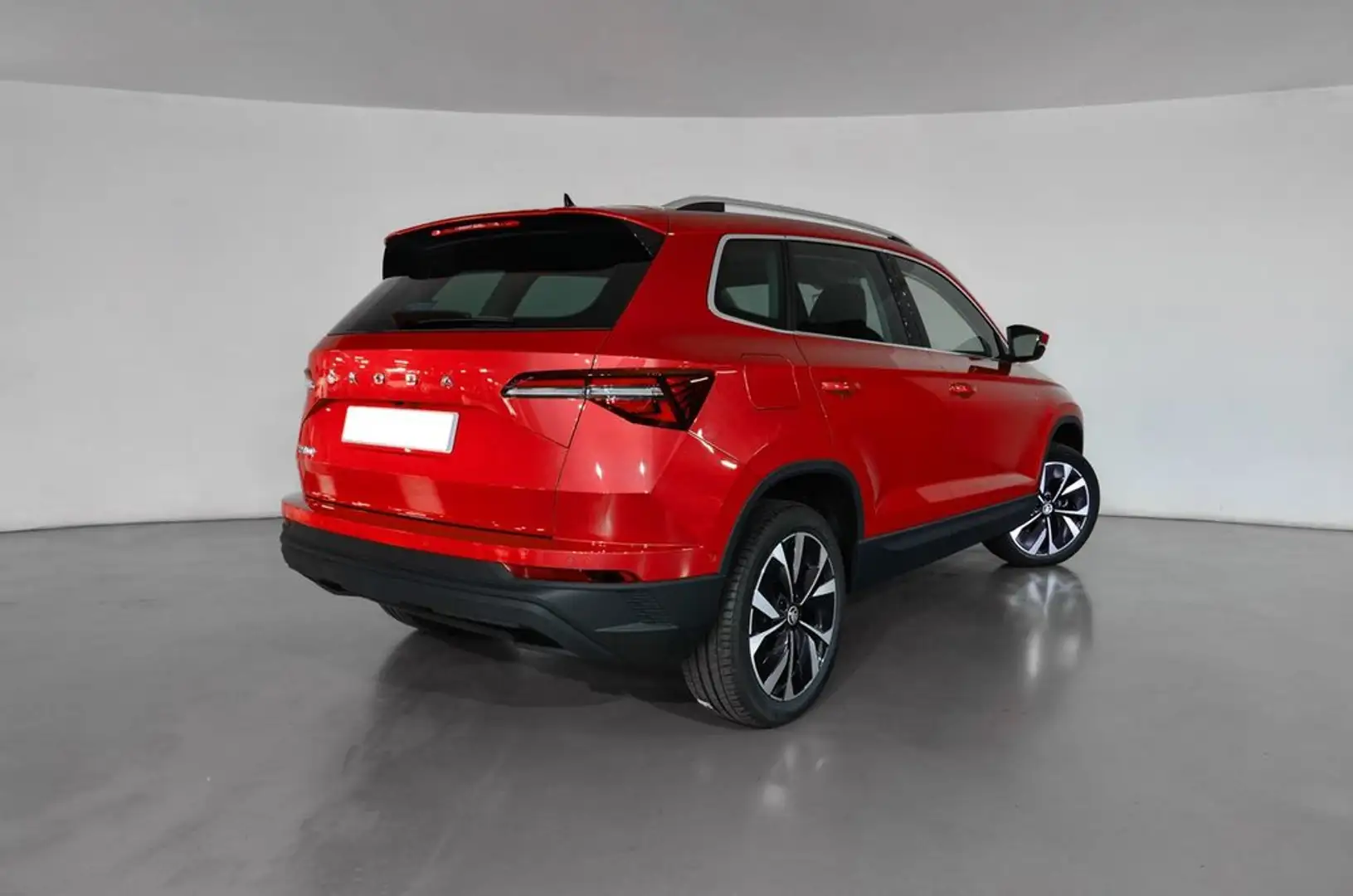 Skoda Karoq Ambition Plus 1.0 TSI 81kW (110 CV) (NU73A514) Rojo - 2