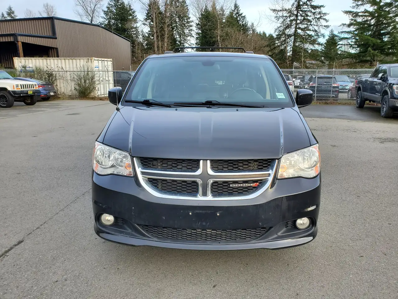 Dodge Grand Caravan снимка Dodge Grand Caravan