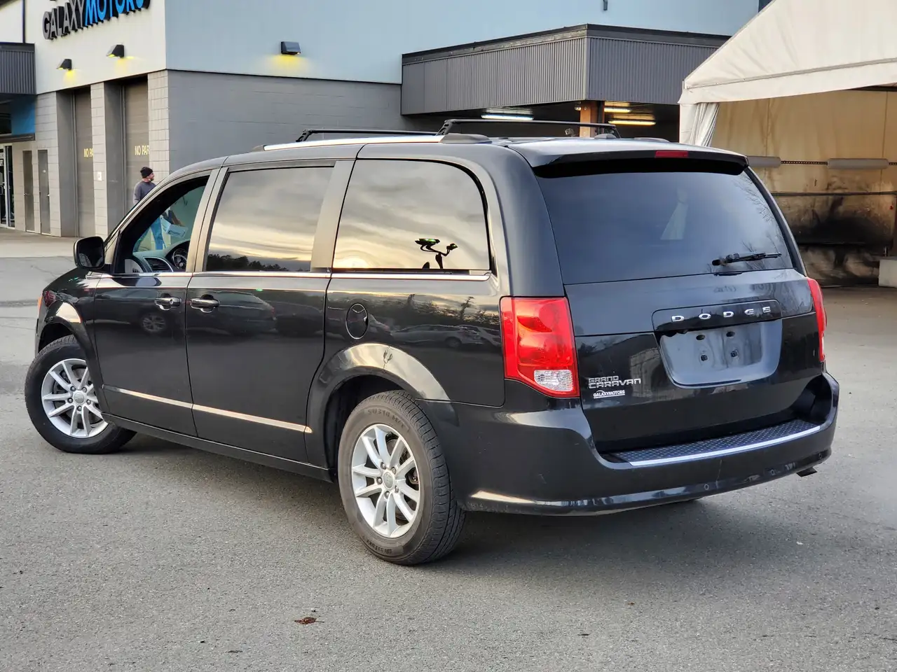 Dodge Grand Caravan снимка Dodge Grand Caravan
