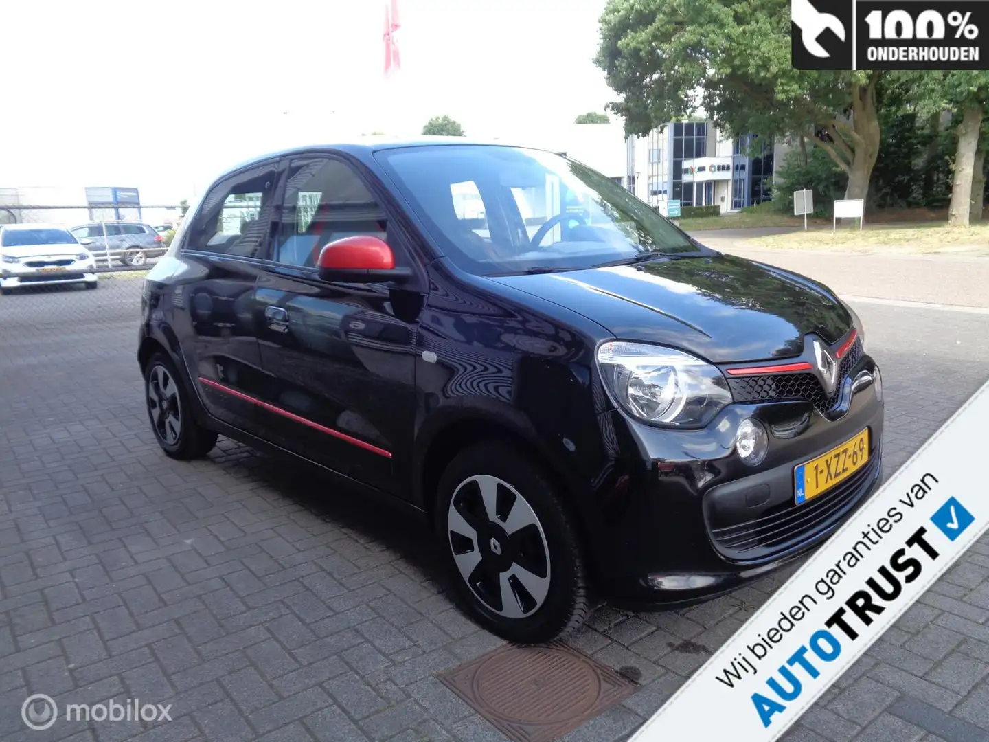 Renault Twingo 1.0 SCe Expression +cruise + airco + luxe Zwart - 2