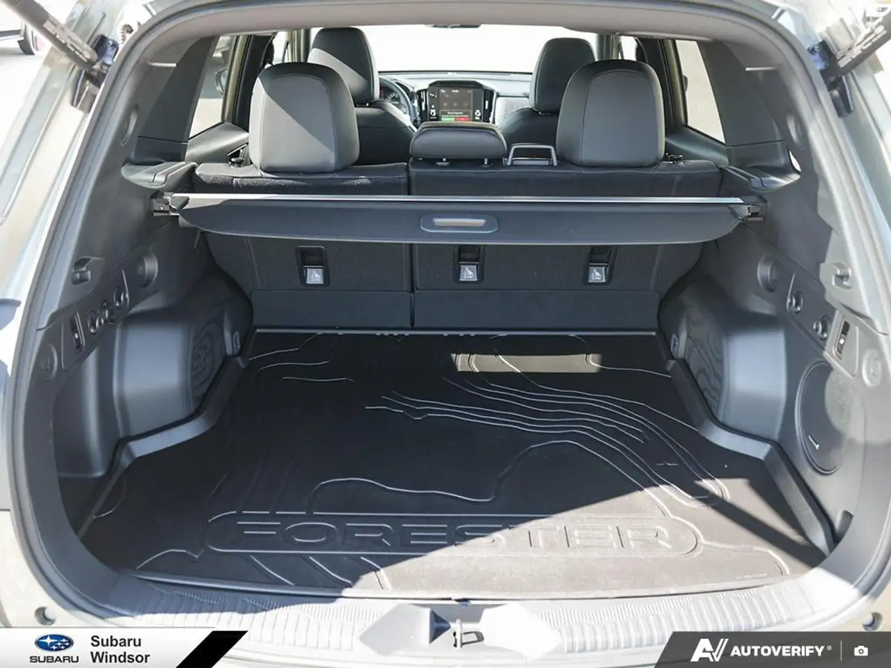 Subaru Forester снимка Subaru Forester