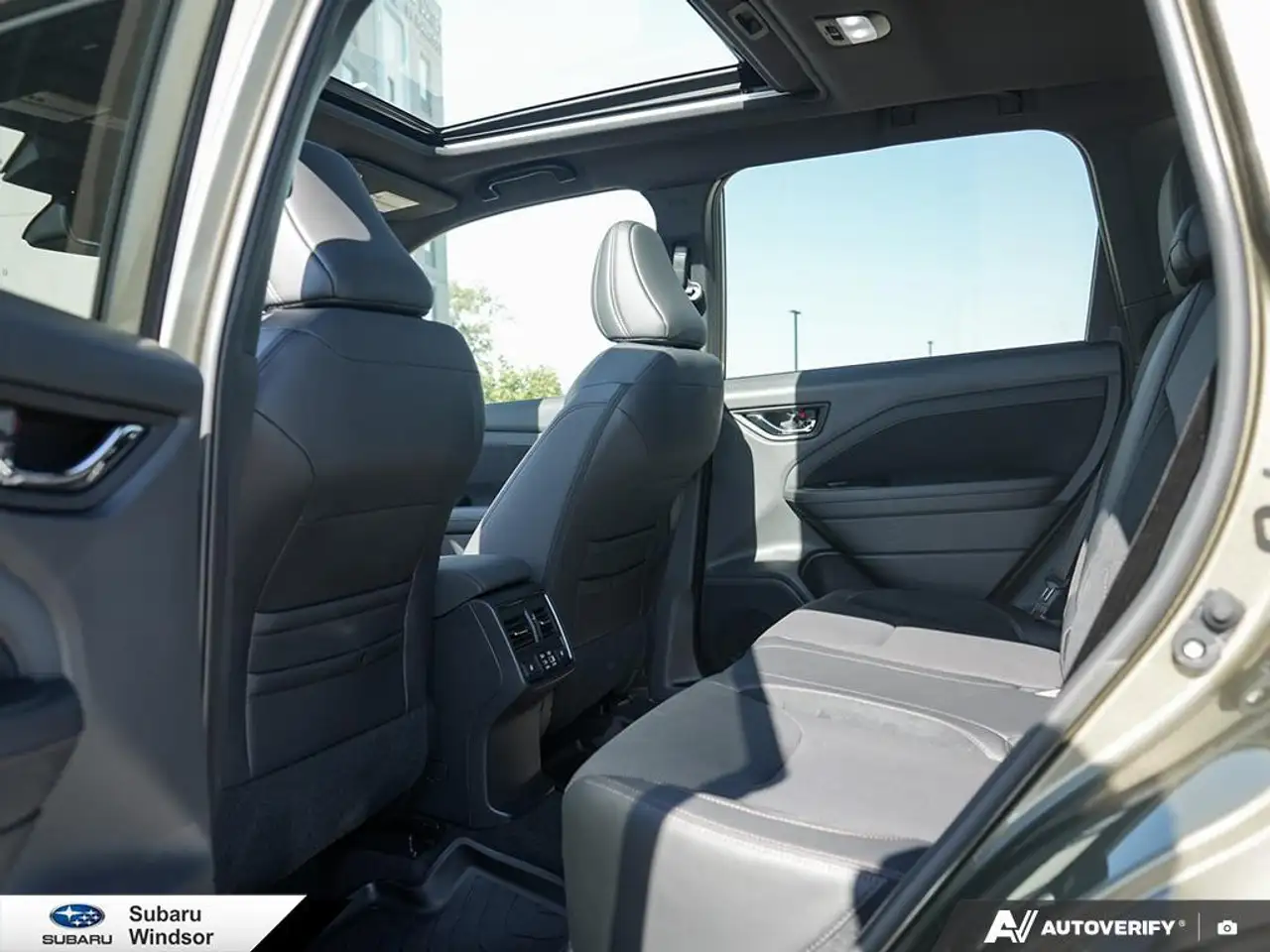 Subaru Forester снимка Subaru Forester