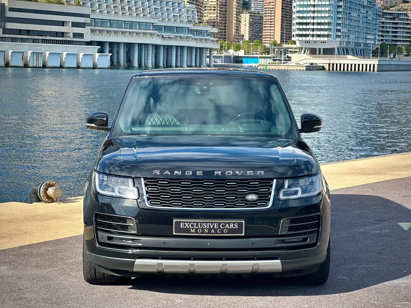 Land Rover Range Rover V8 SUPERCHARGED SV AUTOBIOGRAPHY DYNAMIC 565 CV Schwarz - 2