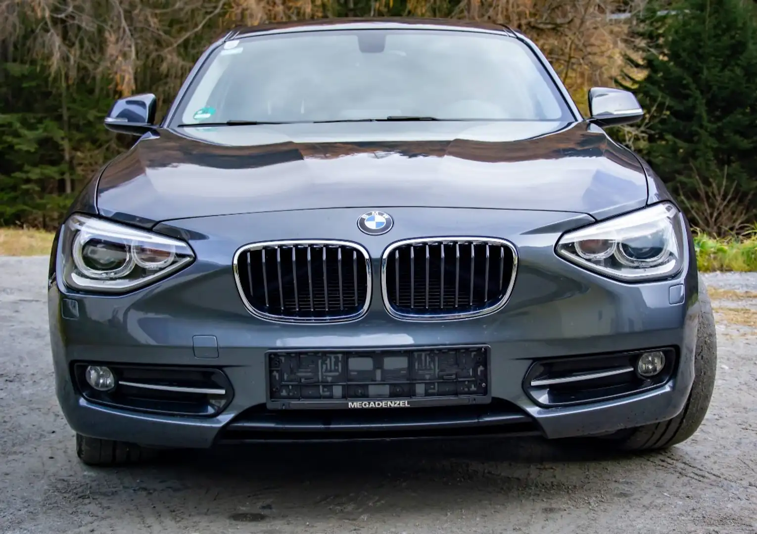BMW 118 118d Österreich-Paket Aut. Österreich-Paket Grau - 2