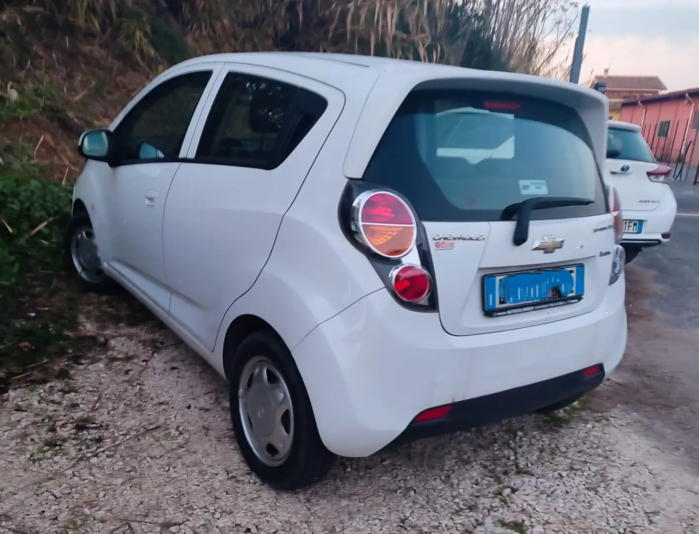 Chevrolet Spark Spark 1.0 LS + ecologic Gpl Bianco - 2