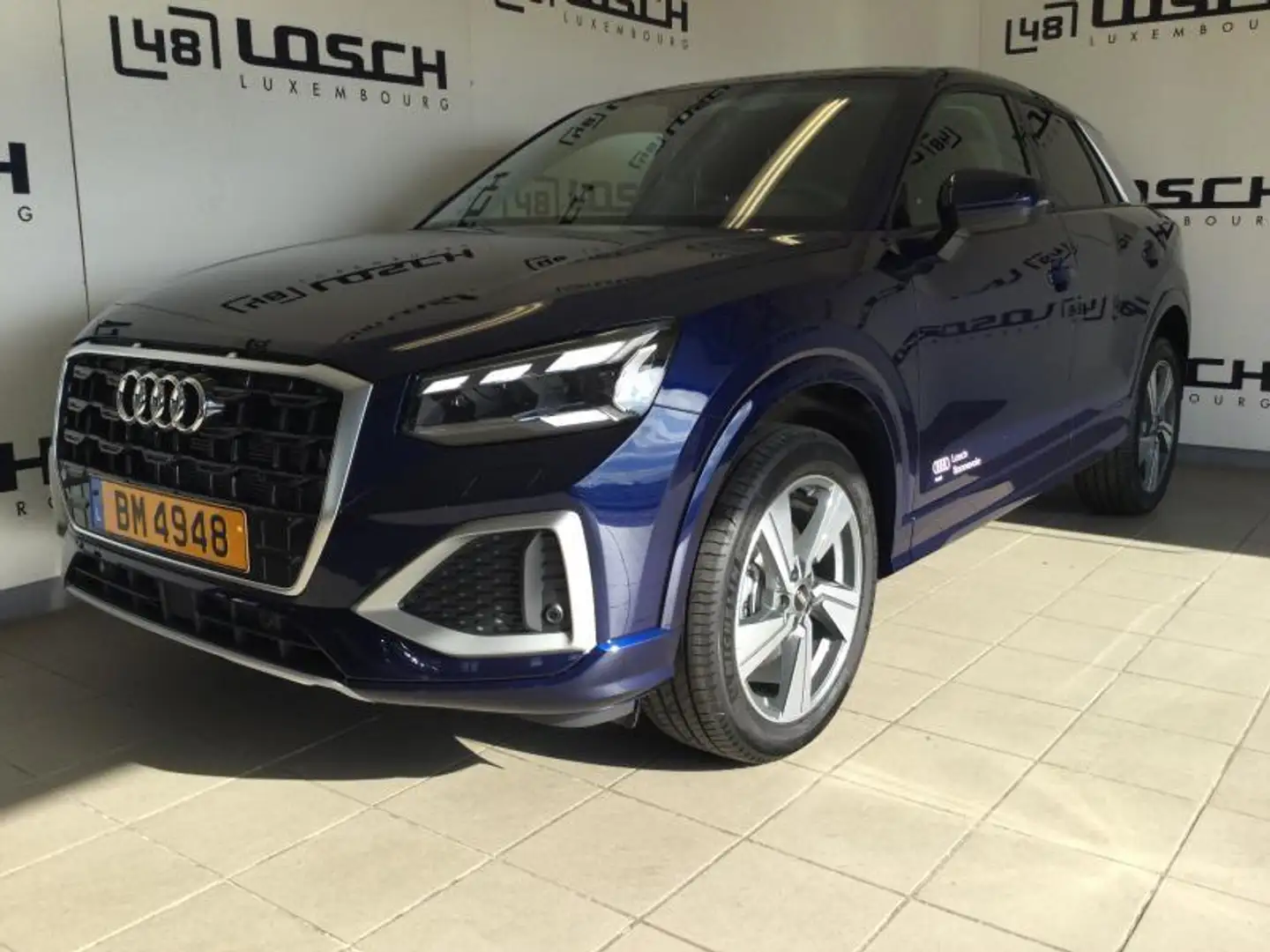 Audi Q2 Advanced Синій - 1