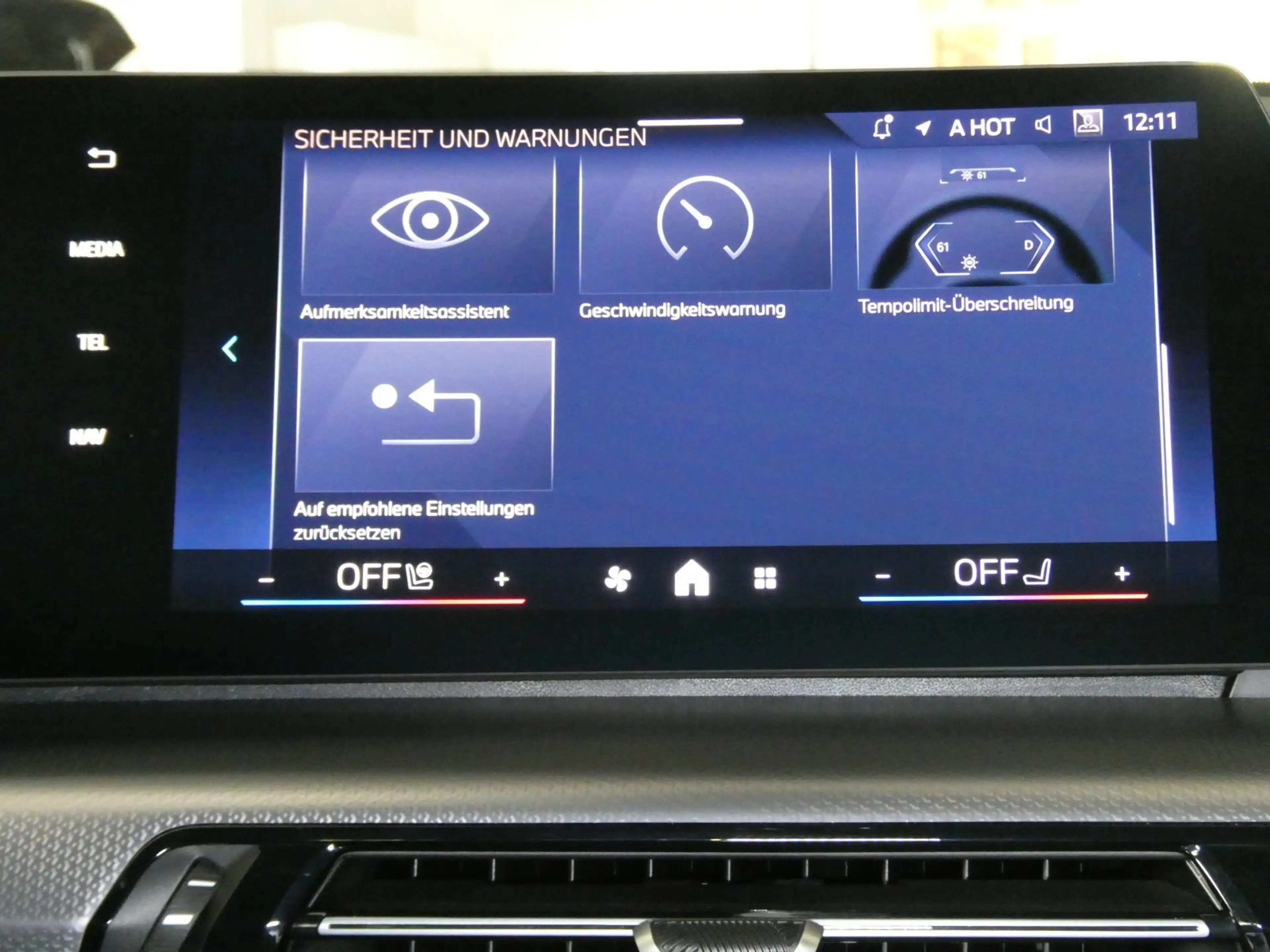 BMW X2 20d xDrive MSport AHK,360°,HUD NP:68.369 — photo 12