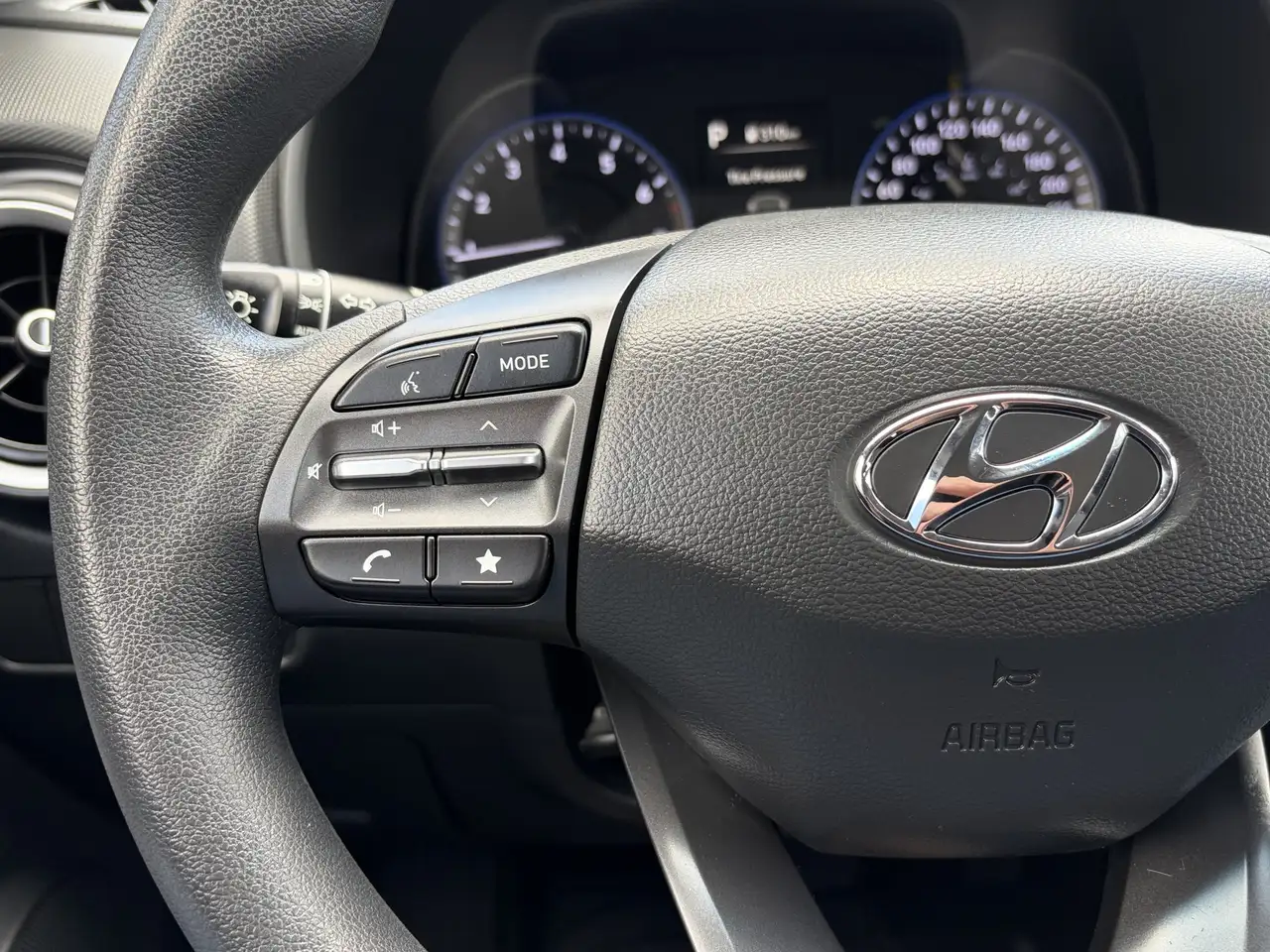 Hyundai KONA fotografie Hyundai KONA