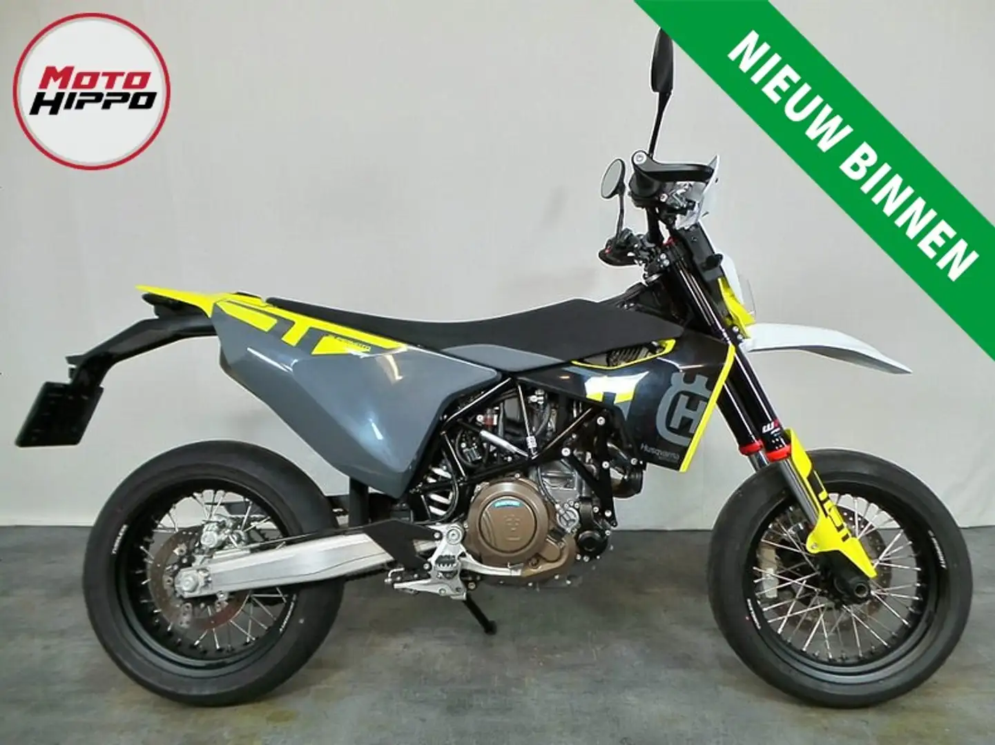 Husqvarna 701 Supermoto Blanco - 1