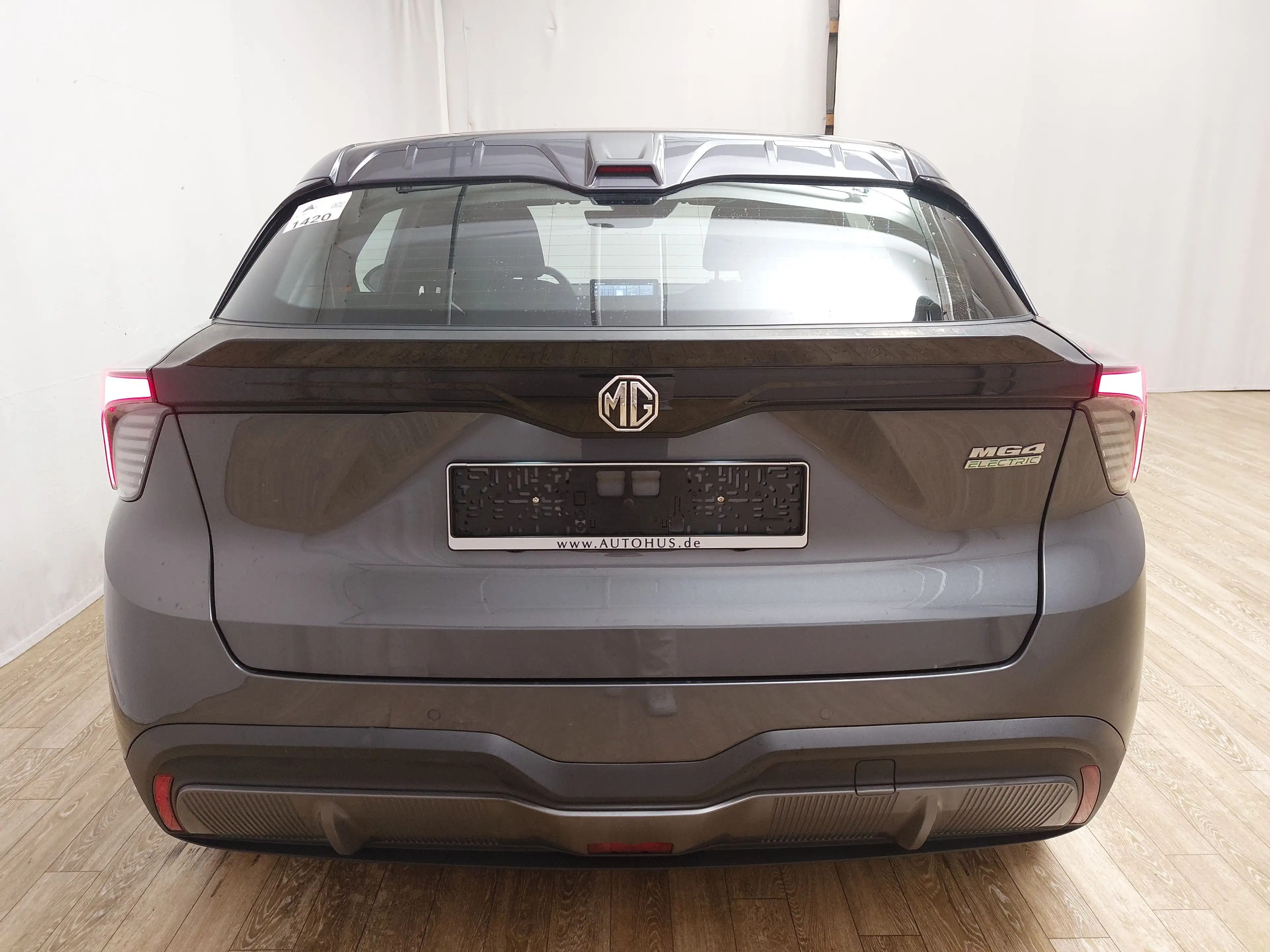 MG MG4 Electric LED CARPLAY PDC ACC — photo 14