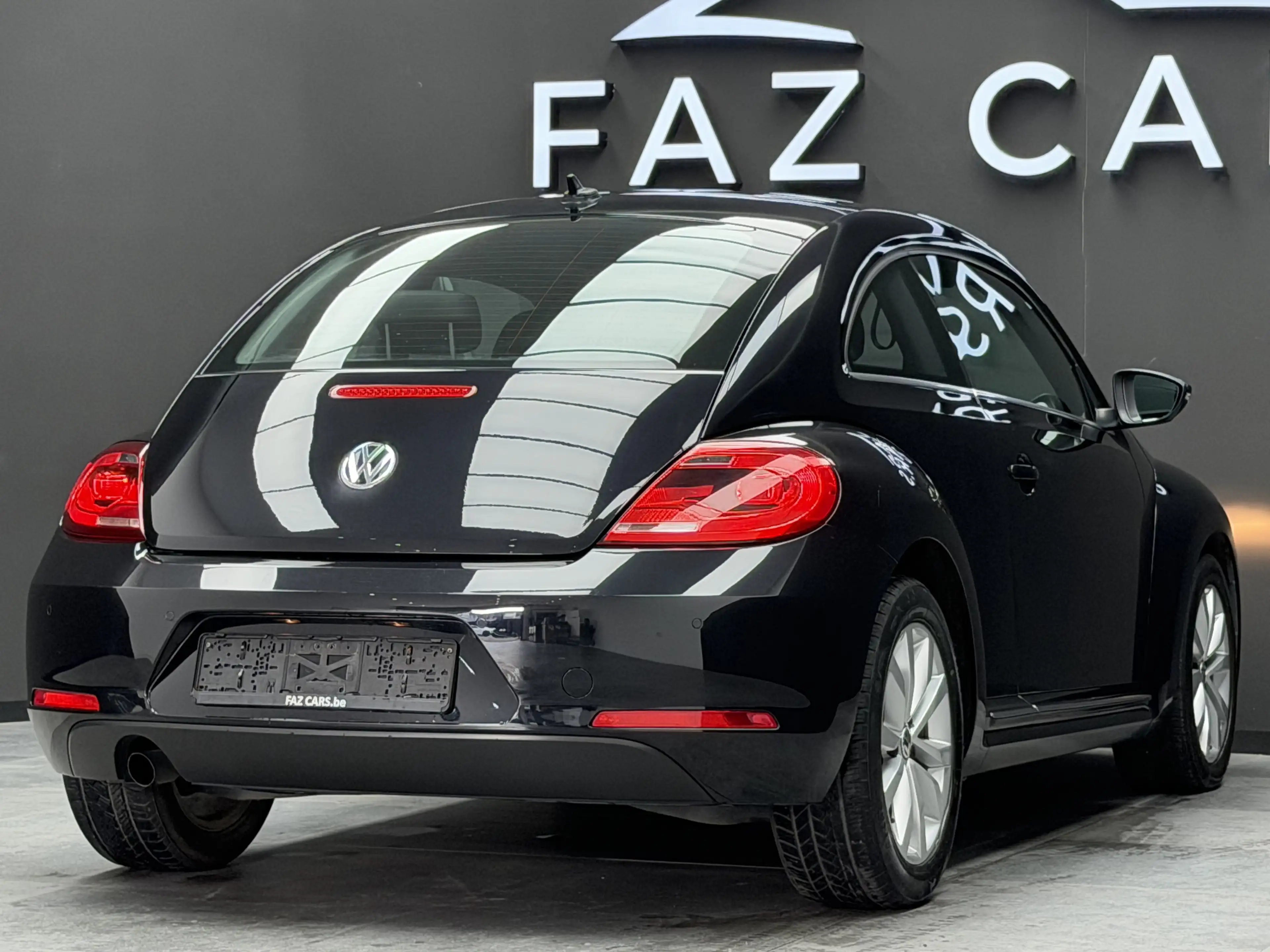 Volkswagen Beetle 1.2 TSI * GPS + JANTES + CLIM + REGU + GARANTIE * — photo 5