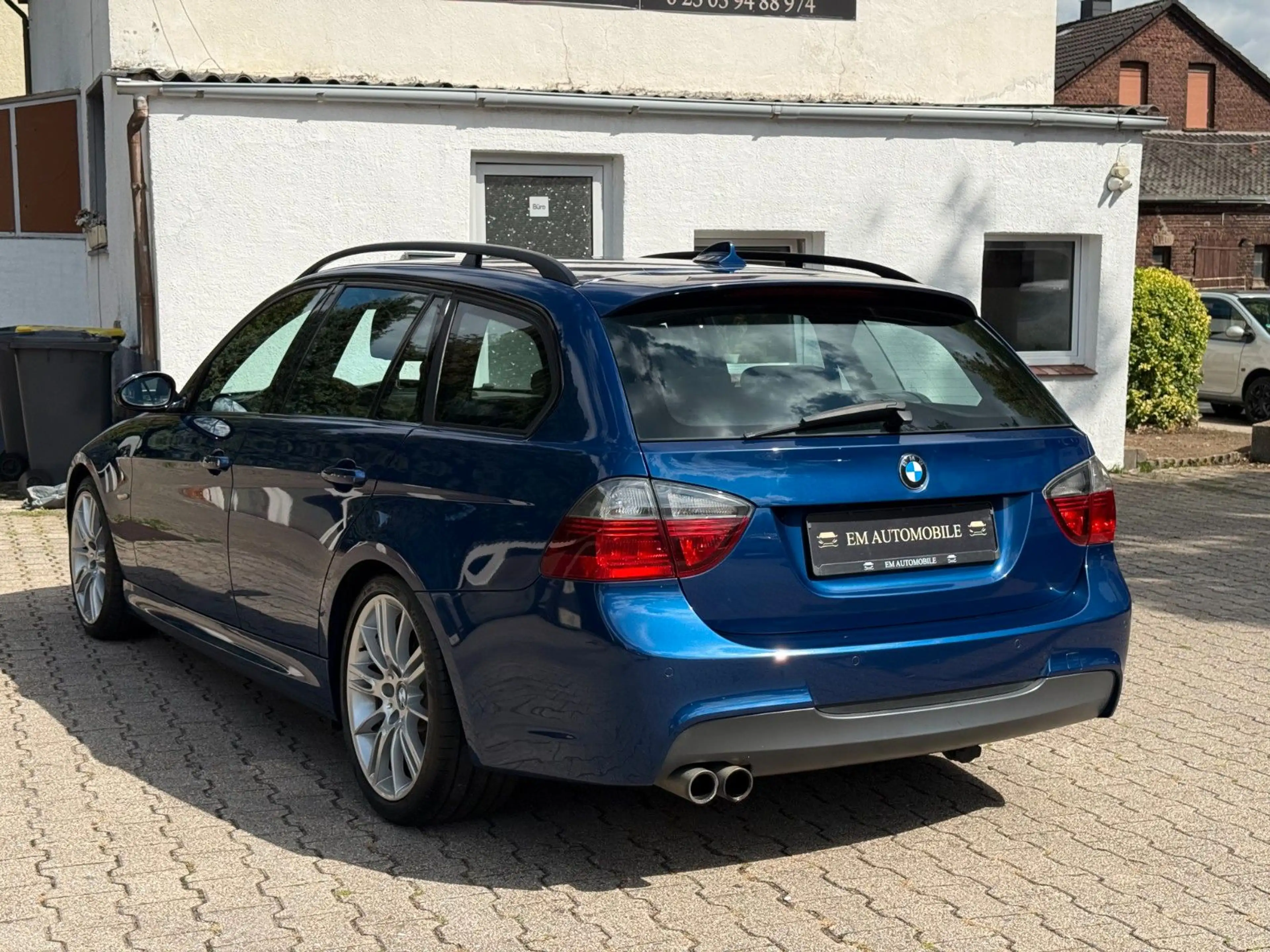 BMW 325 d*2.Hand*Scheckheft*M57*M Paket*Le Mans Blau* — photo 3