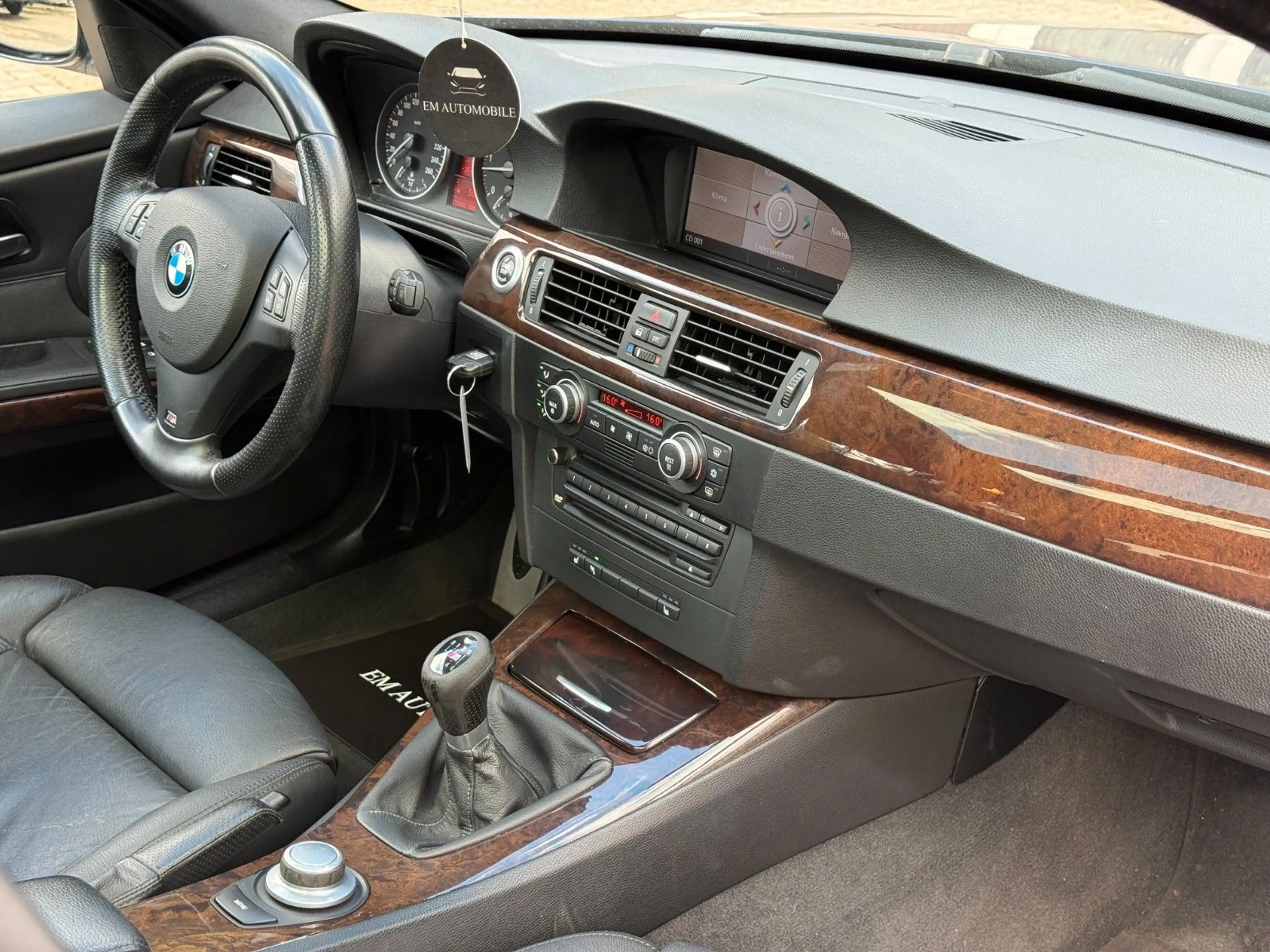 BMW 325 d*2.Hand*Scheckheft*M57*M Paket*Le Mans Blau* — photo 11