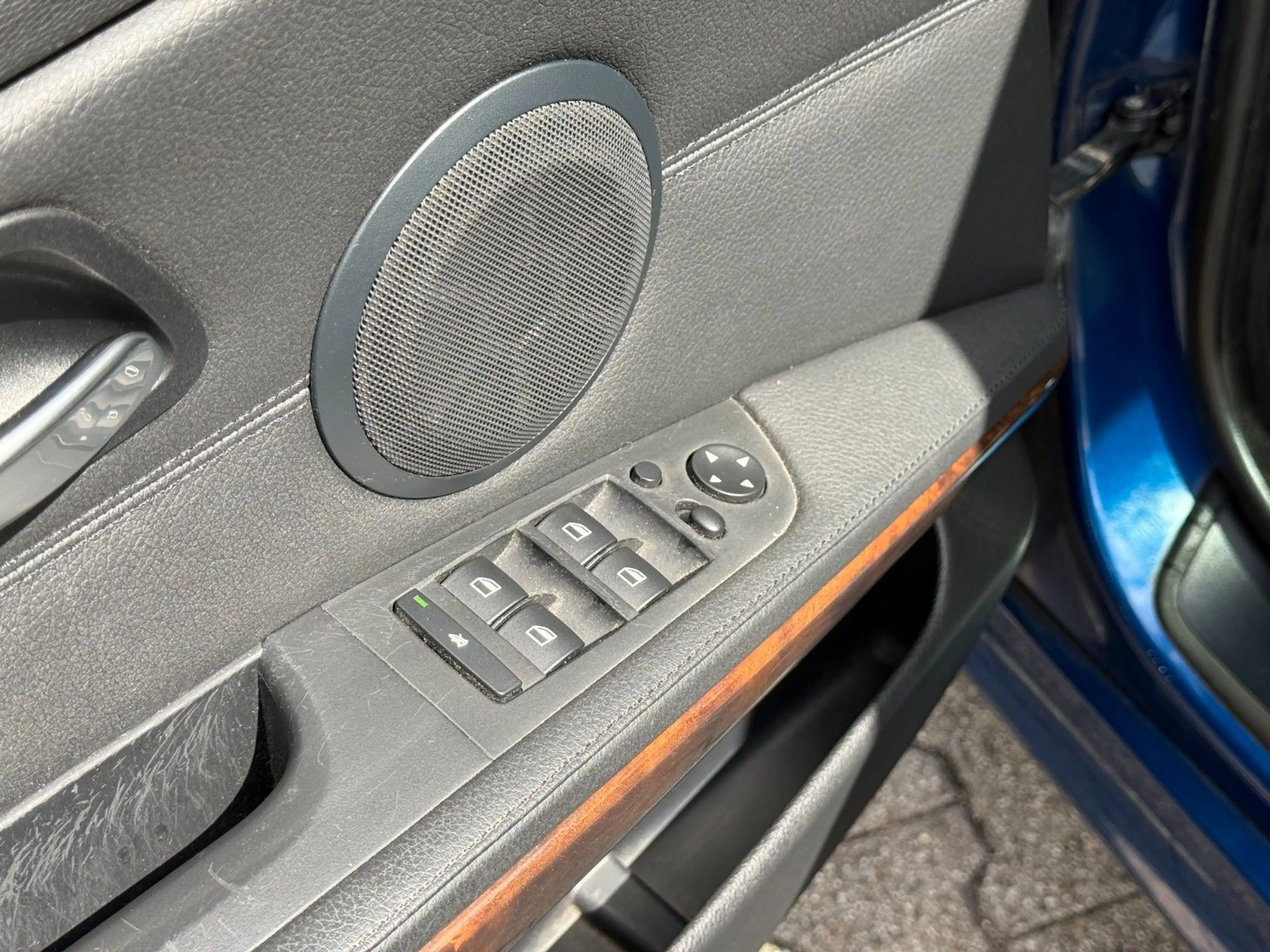 BMW 325 d*2.Hand*Scheckheft*M57*M Paket*Le Mans Blau* — photo 15