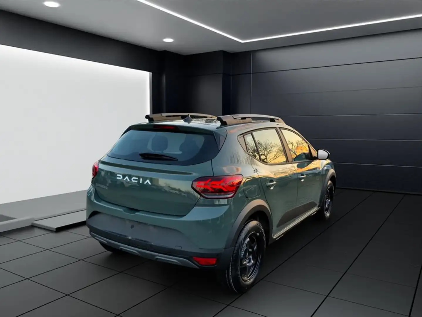 Dacia Sandero Stepway TCe 90 Expression 67 kW, 5-türig Grijs - 2