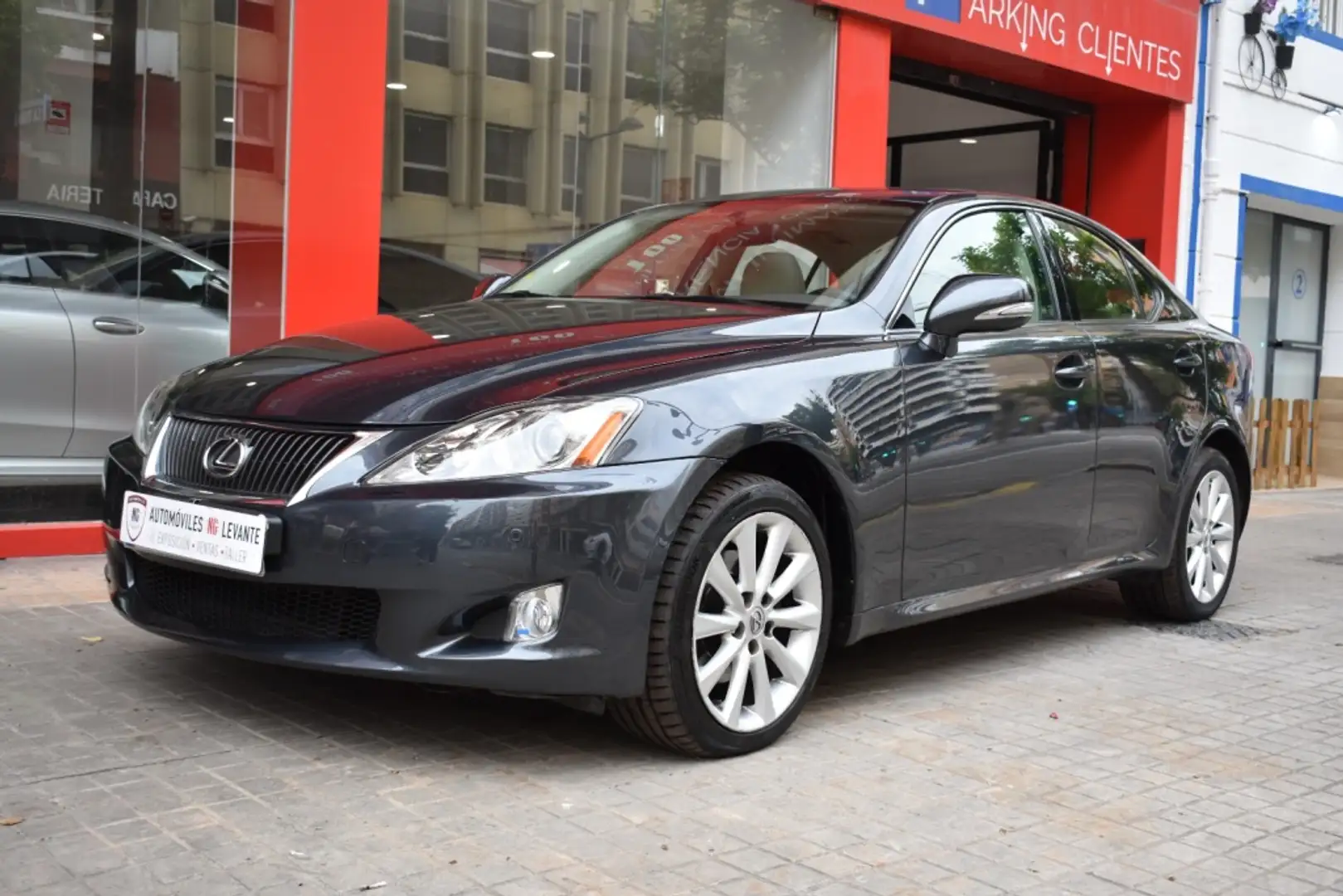 Lexus IS 220d Luxury Cambio 2.9 Gri - 1
