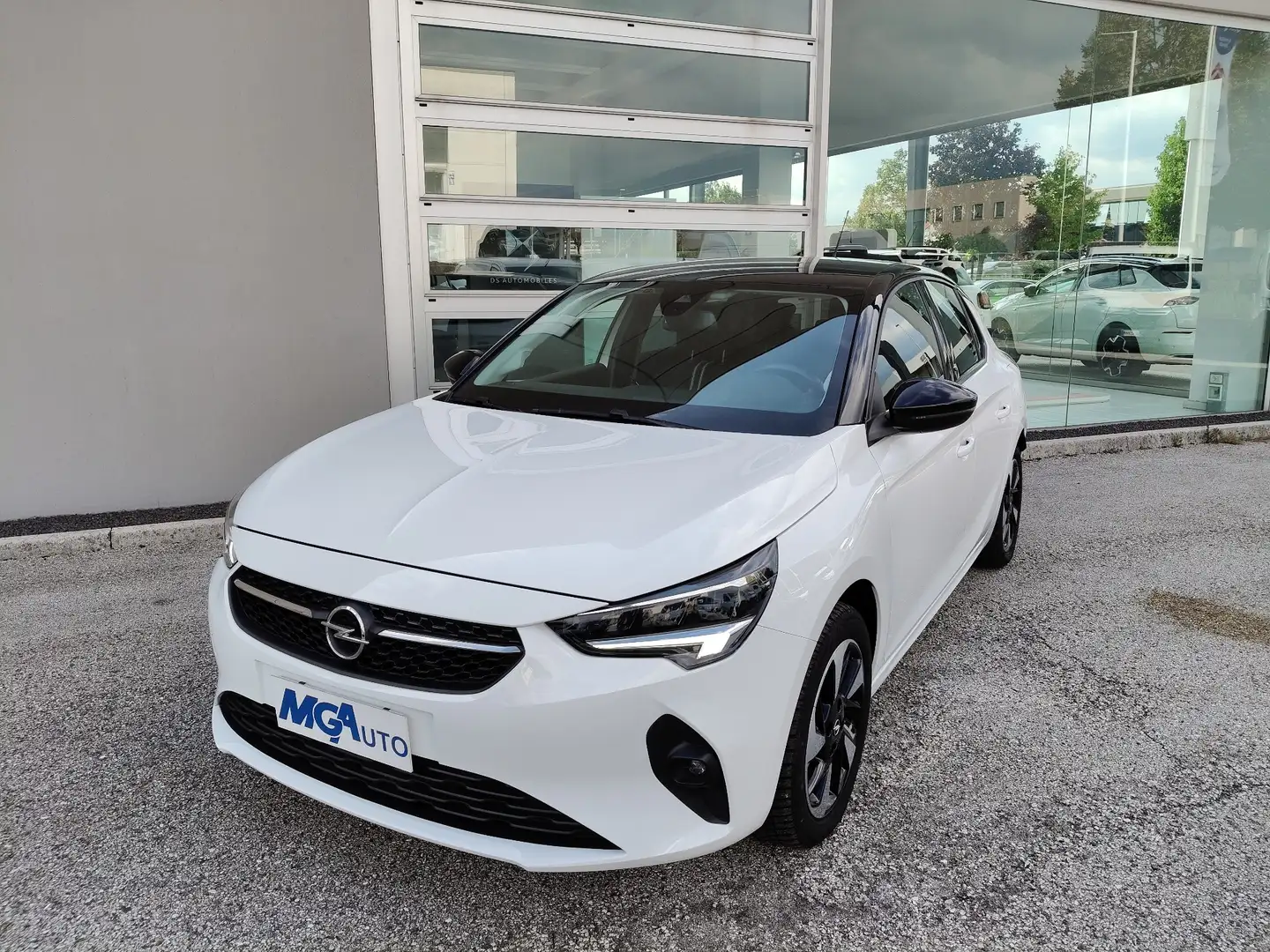 Opel Corsa Corsa E Design&Teck OK NEOPATENTATI Bianco - 1