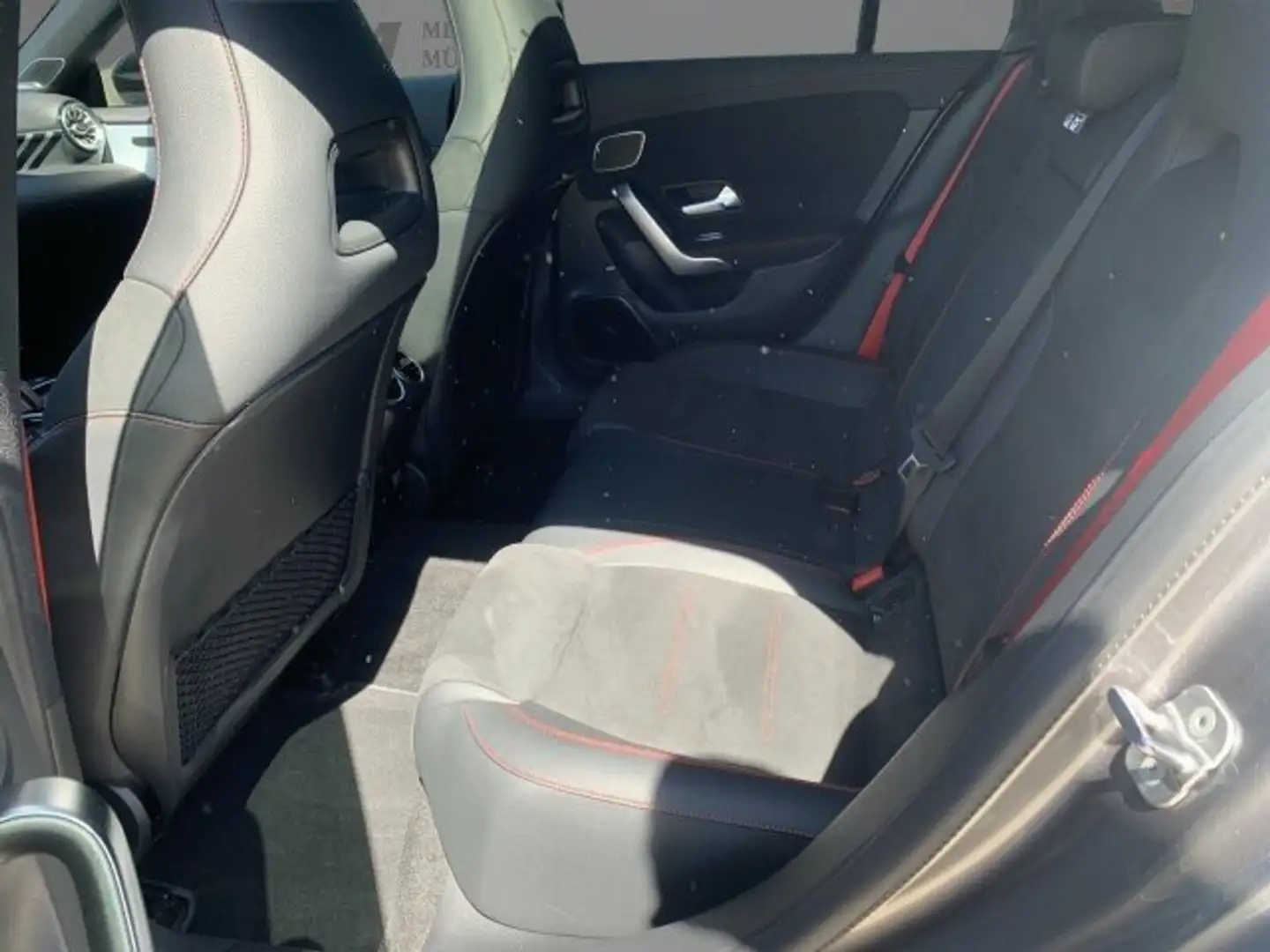 Mercedes-Benz CLA 45 AMG S SB PremiumPlus/HUD/360/KeyG/Pano/Bur Gris - 2