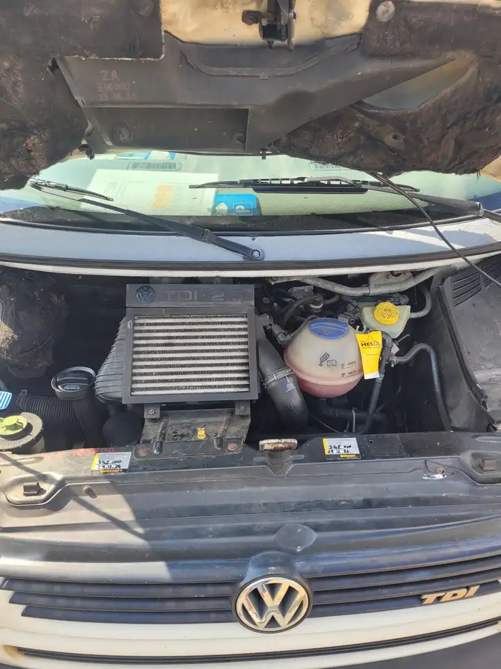 Volkswagen T4 Transporter TDI 7DB1Y2, foto 5