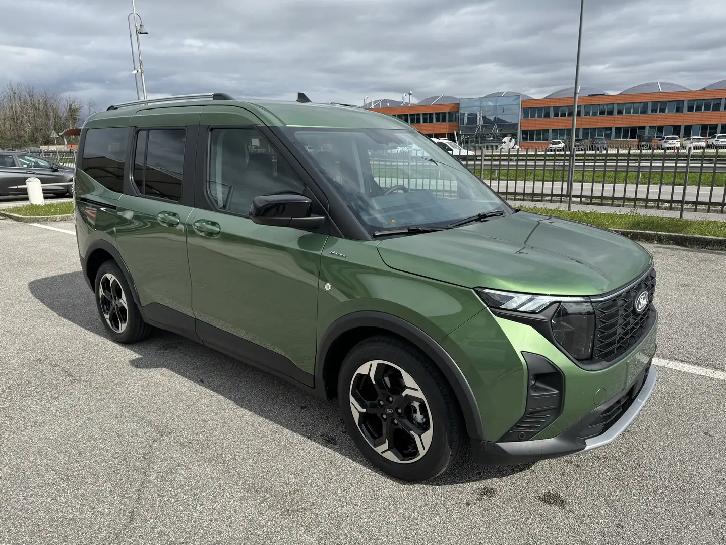 Ford Tourneo Courier Active 1.0 EcoBoost 125CV Manuale S&S - NUOVA Verde - 2
