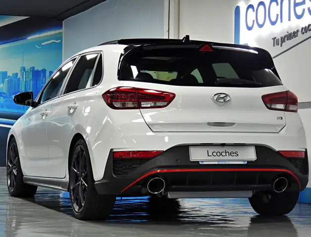 Hyundai i30 view 8