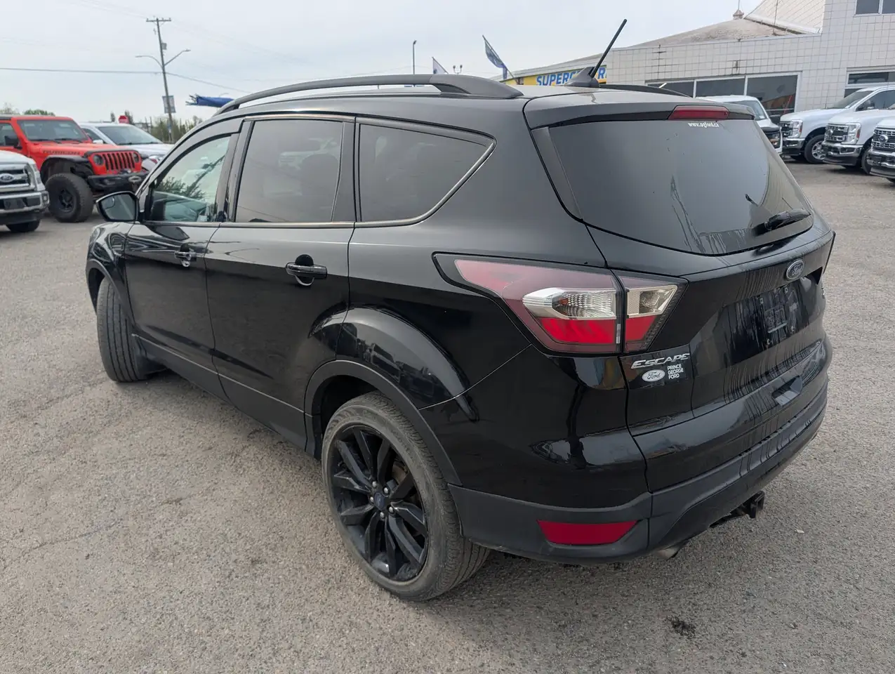 Ford Escape снимка Ford Escape