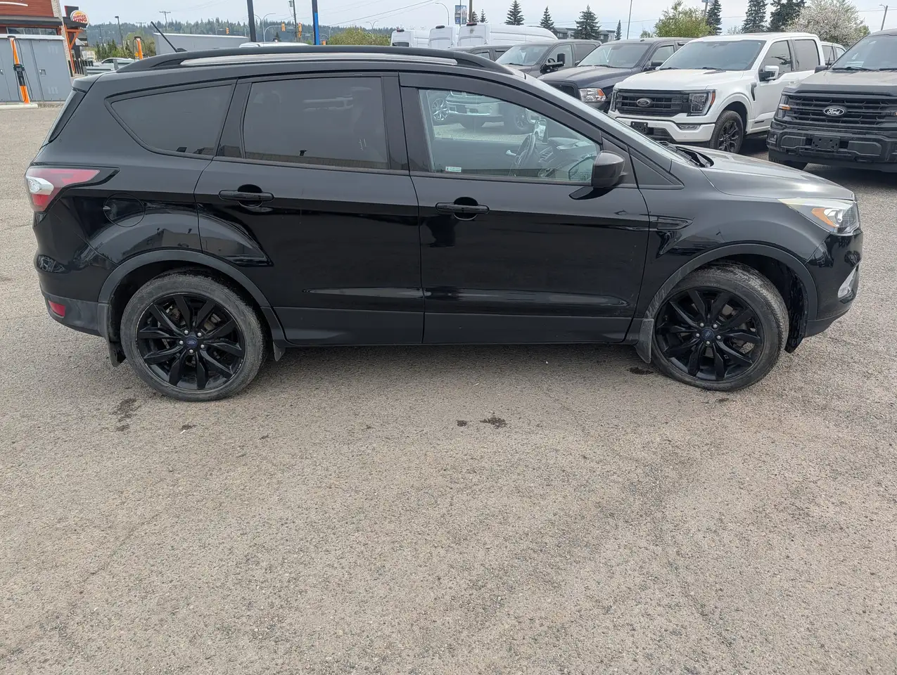 Ford Escape снимка Ford Escape