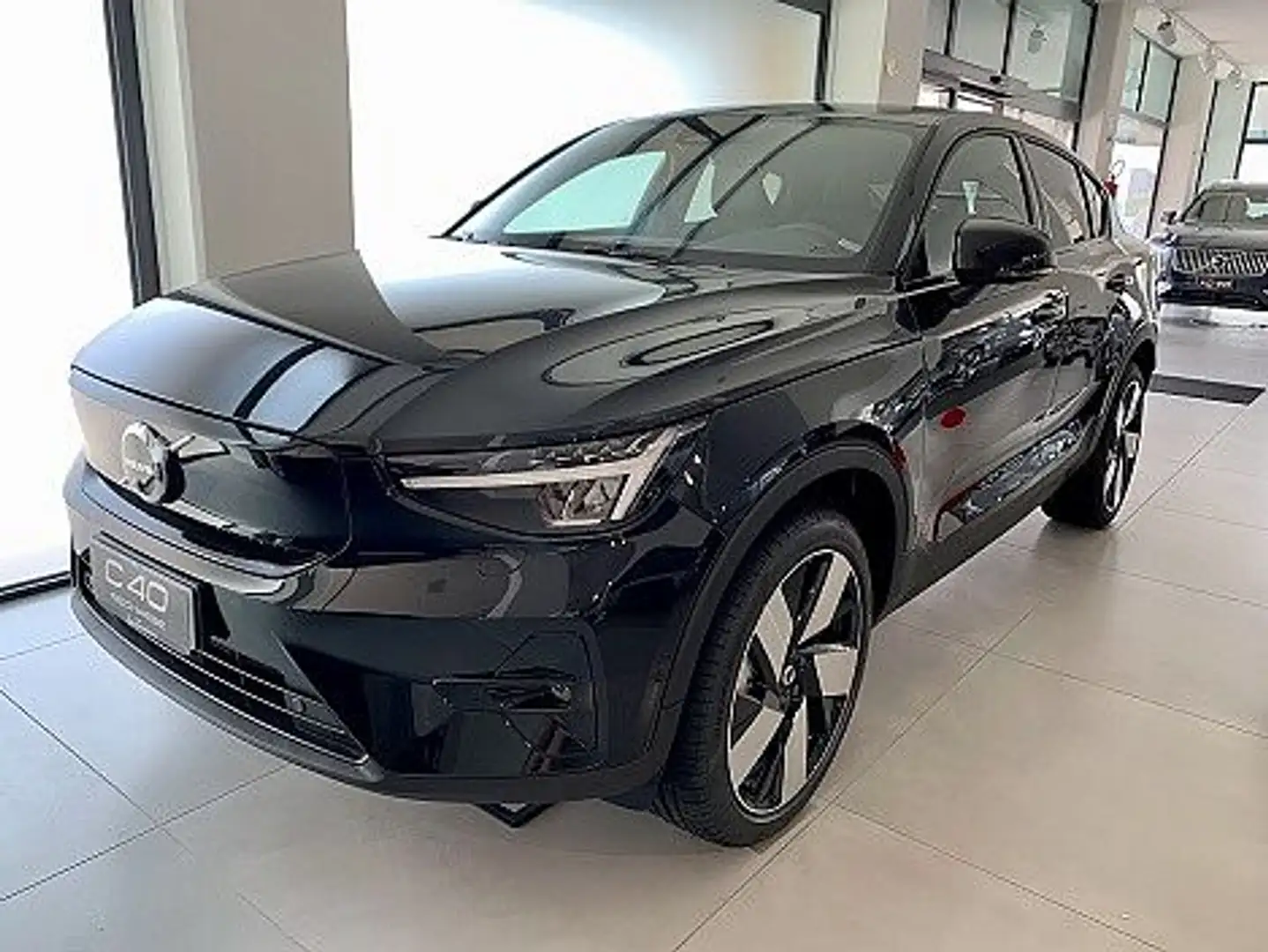 Volvo C40 Recharge Ultimate, Twin motor, Elettrico Noir - 1