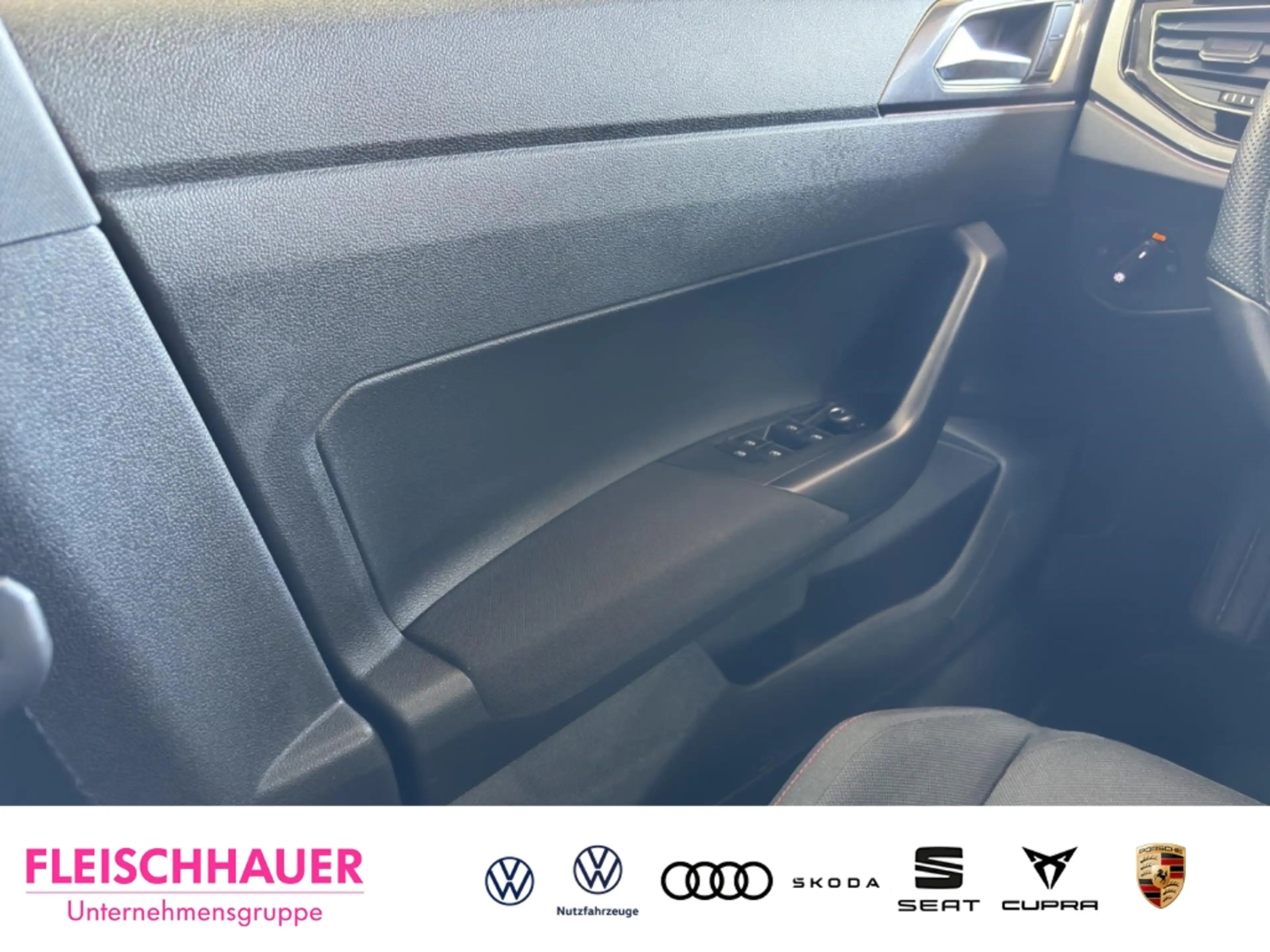 Volkswagen Polo GTI VI 2.0 Matrix-LED IQ-Drive Paket Sitzhz — photo 15
