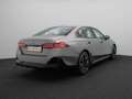 BMW i5 eDrive40 84 kWh M Sportpakket / Adaptief Onderstel Grijs - thumbnail 2