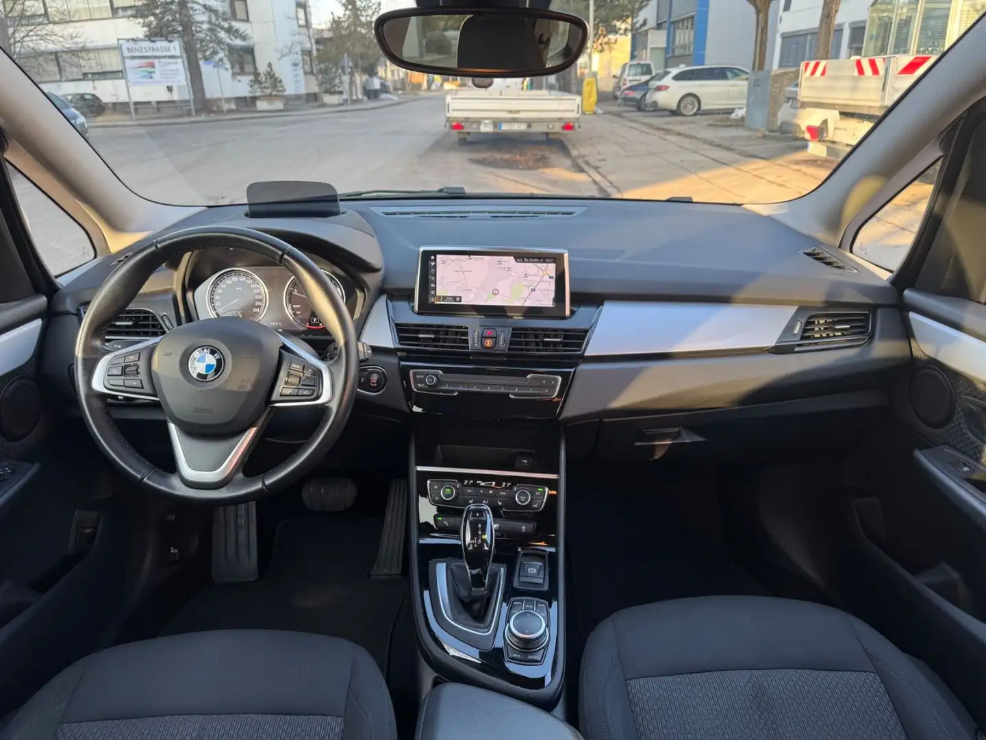 BMW 218 Advant/LED/HUD/DAB/KAM/DriveAss Schwarz - 2