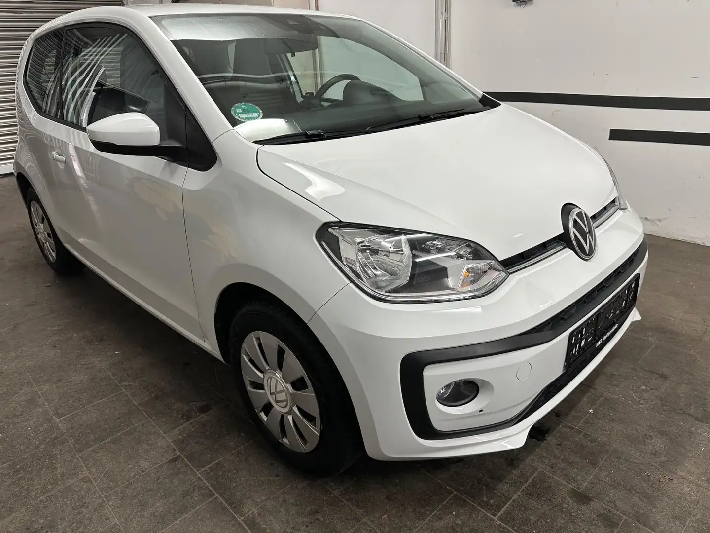 Volkswagen up! Basis Blanc - 1
