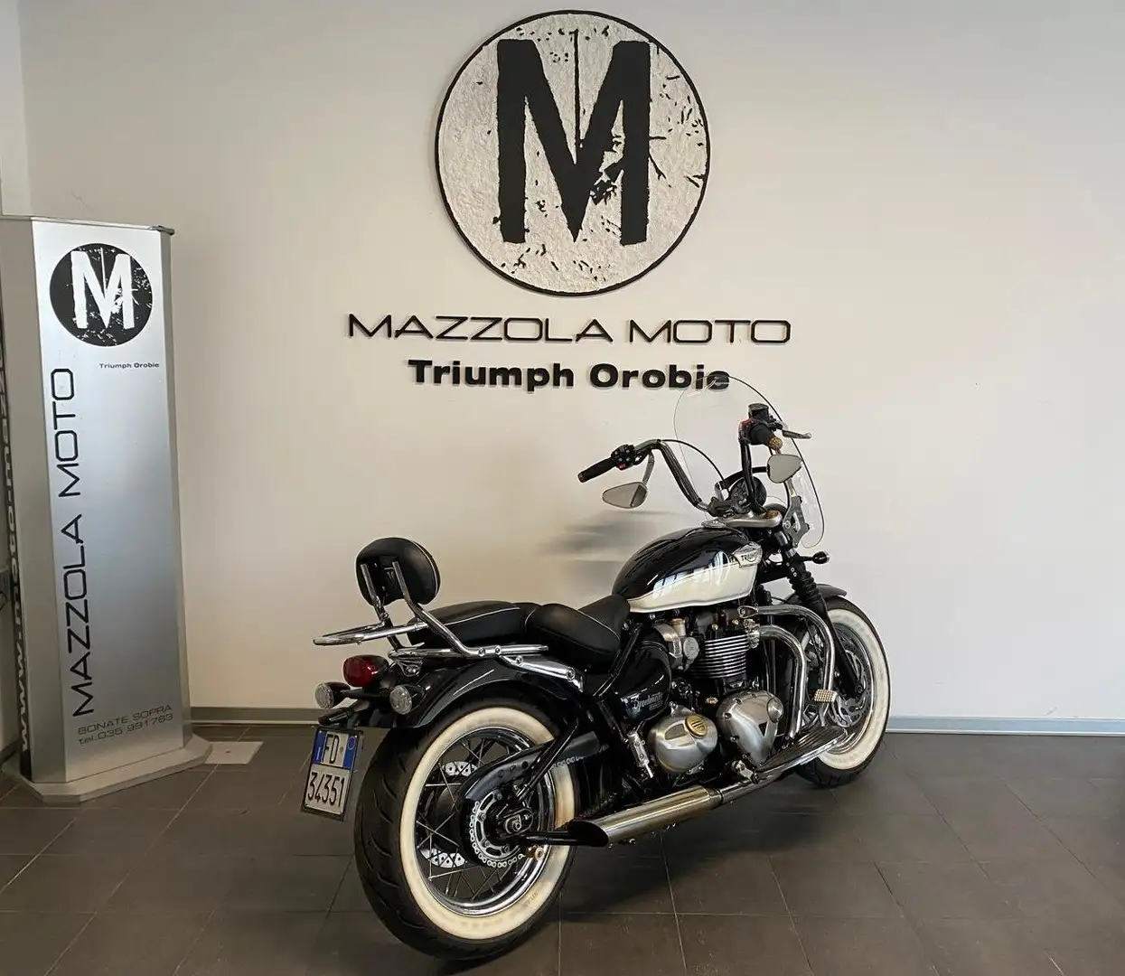 Triumph Speedmaster 1200 Noir - 2