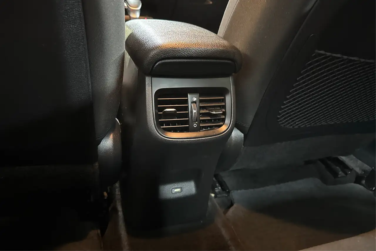 Kia Forte снимка Kia Forte
