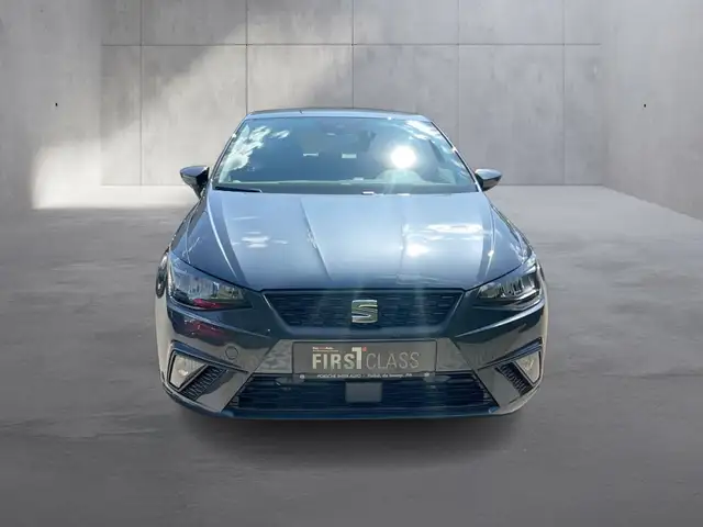 Seat Ibiza view 6