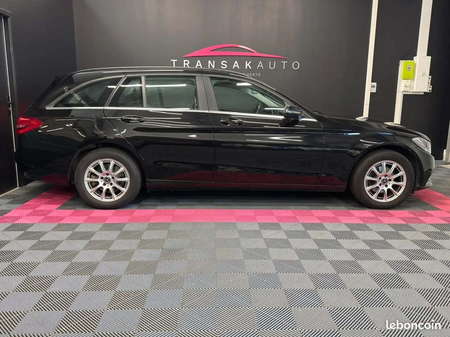 Mercedes-Benz C 200 MERCEDES BREAK 200d EXECUTIVE SECONDE MAIN SUIVI COMPLET RÉVISION À JOUR Noir - 2