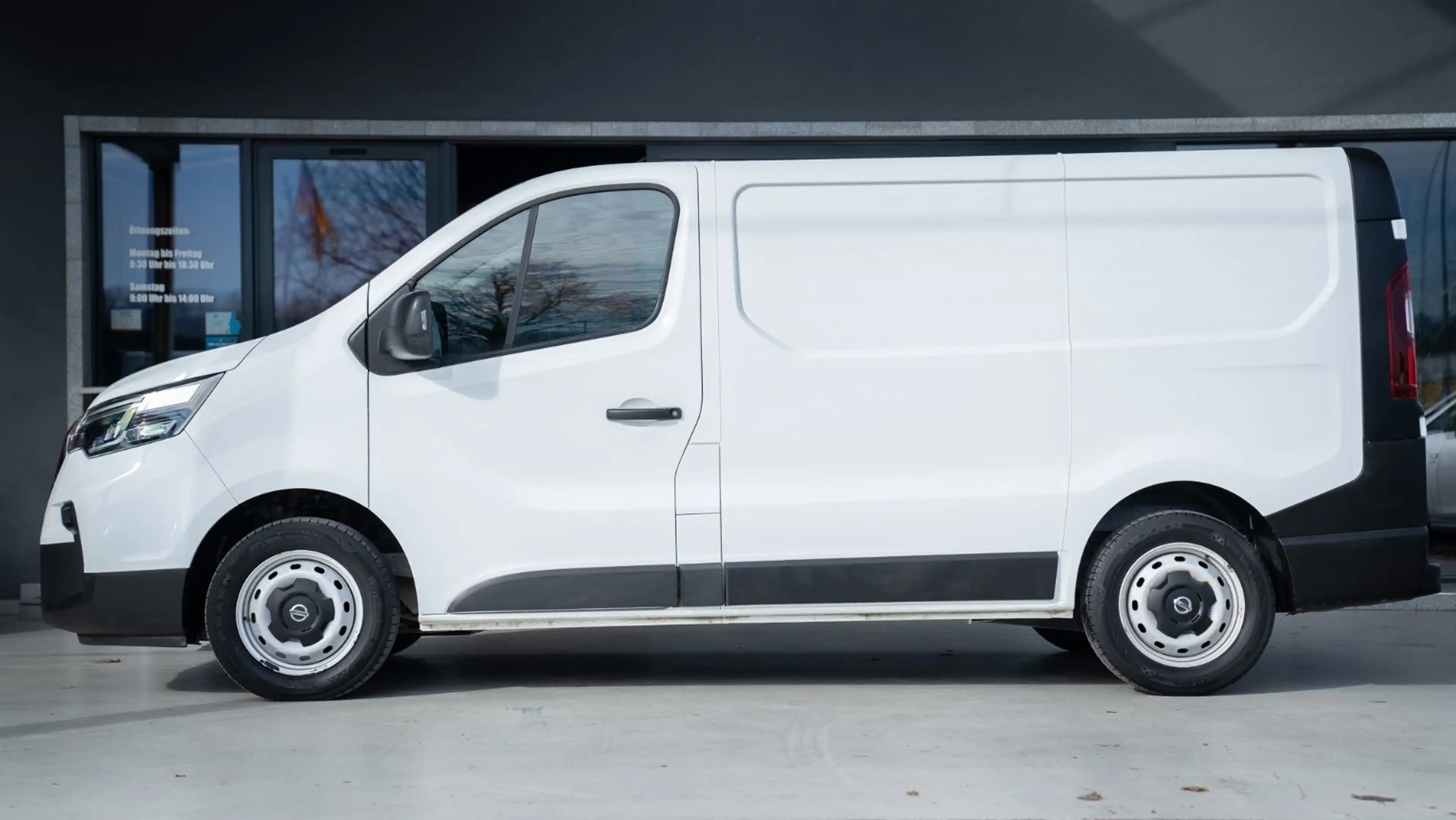 Nissan Primastar Kastenwagen L1H1 2,8t *1.Hand/Temp.* — photo 2